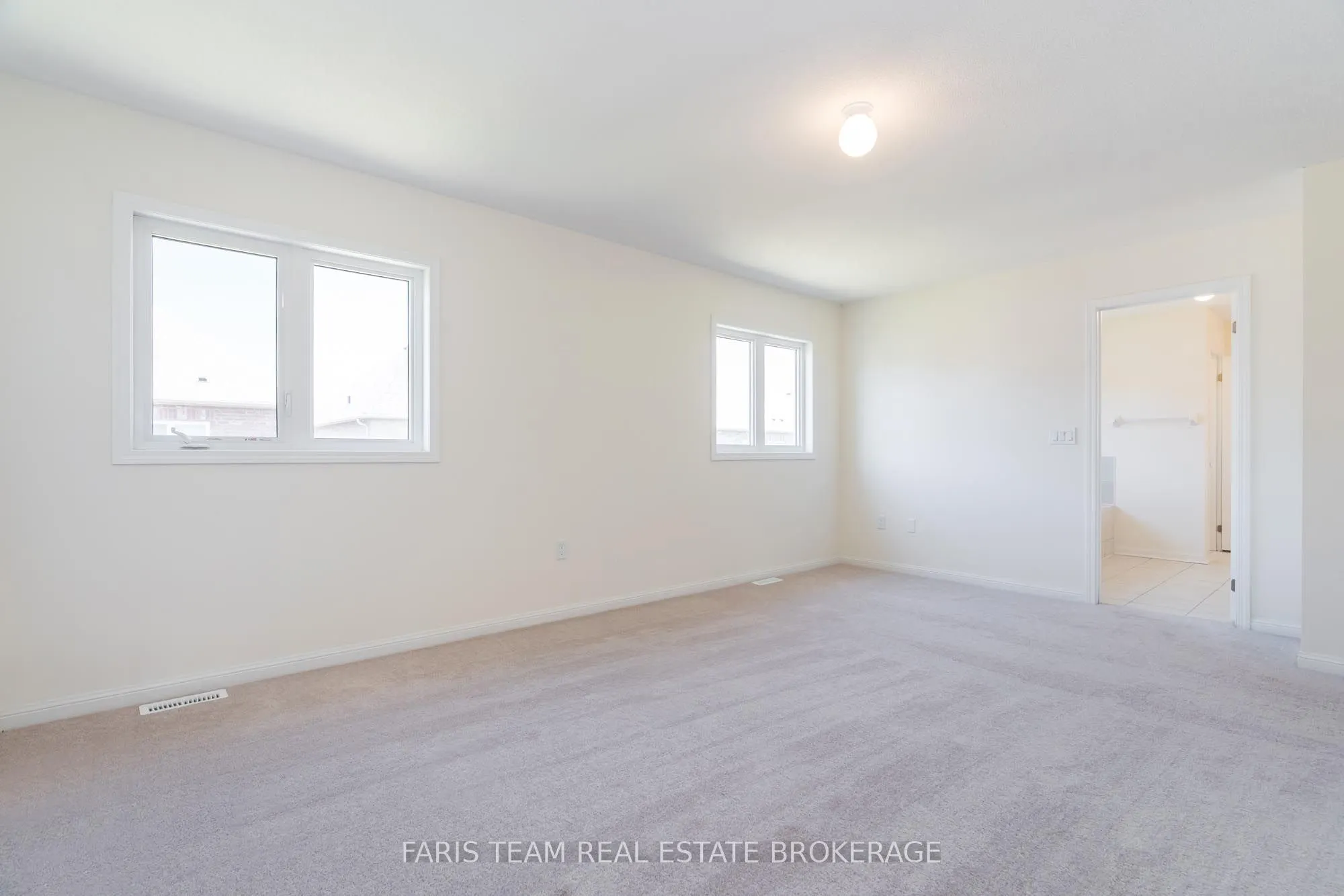 6 Cliff Thompson Court