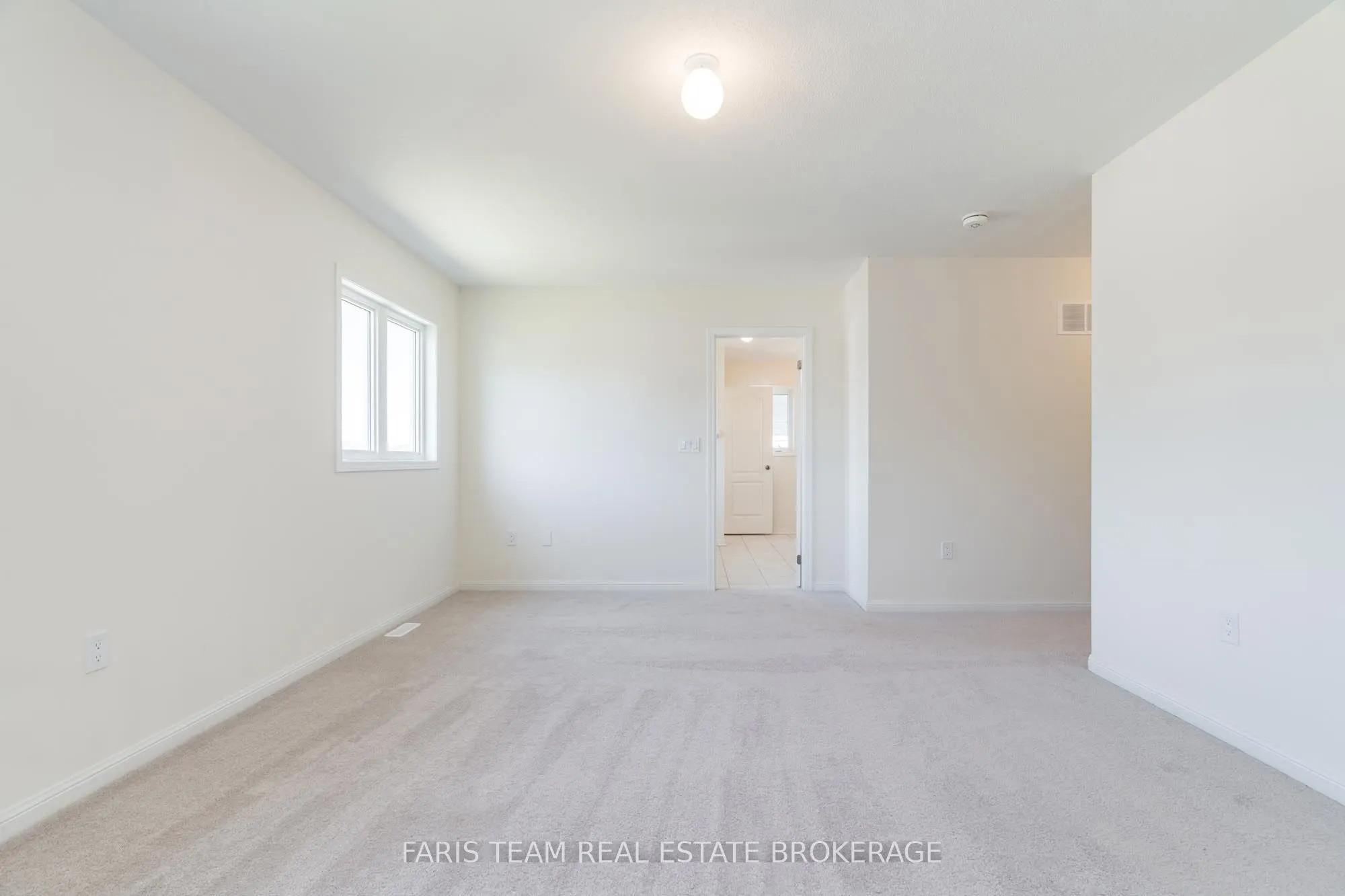 6 Cliff Thompson Court