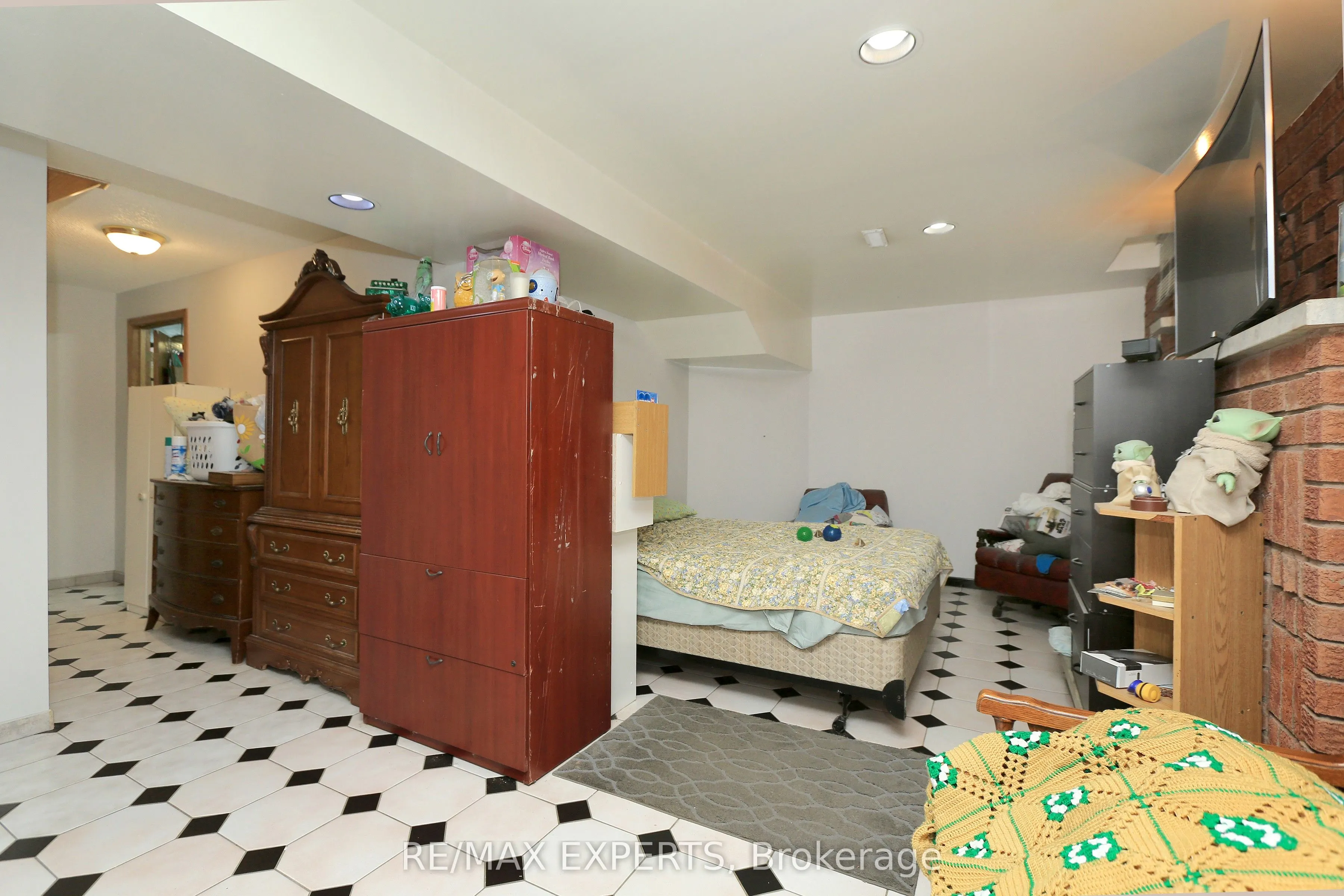 129 Father Ermanno Crescent