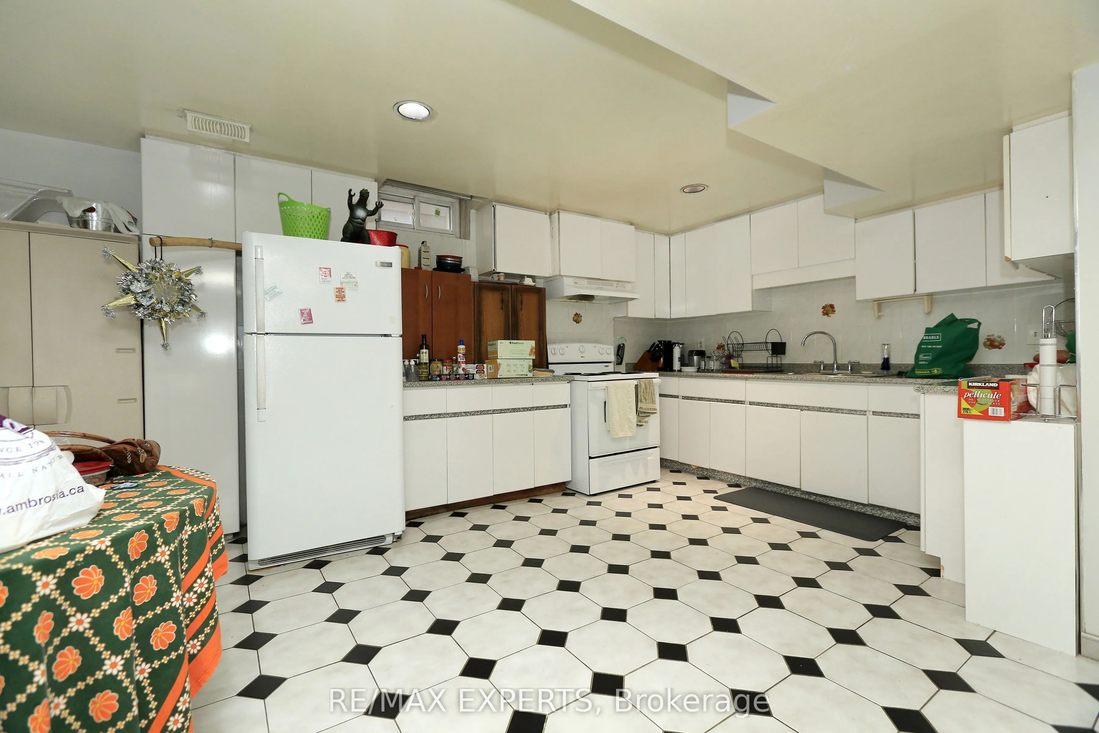 129 Father Ermanno Crescent