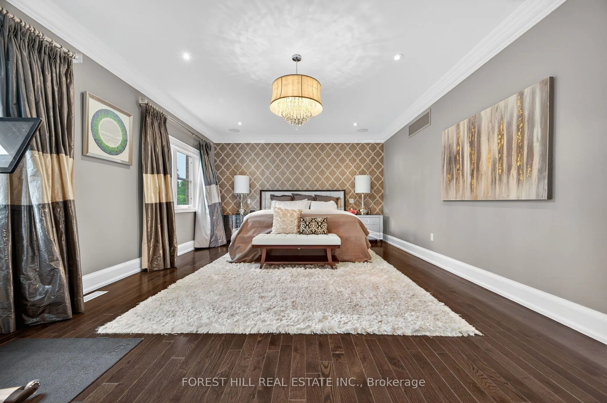 71 Woodvalley Crescent