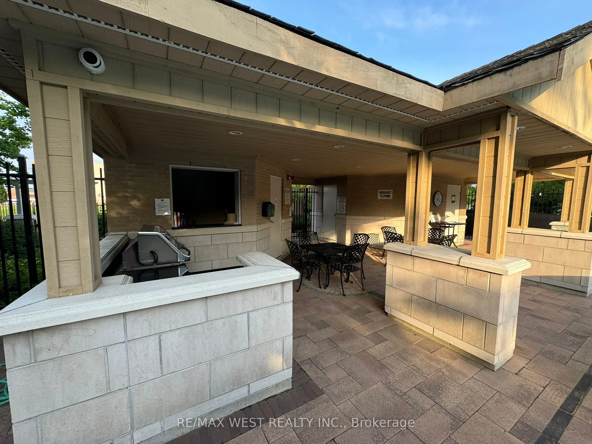 111 Civic Square Gate, #230