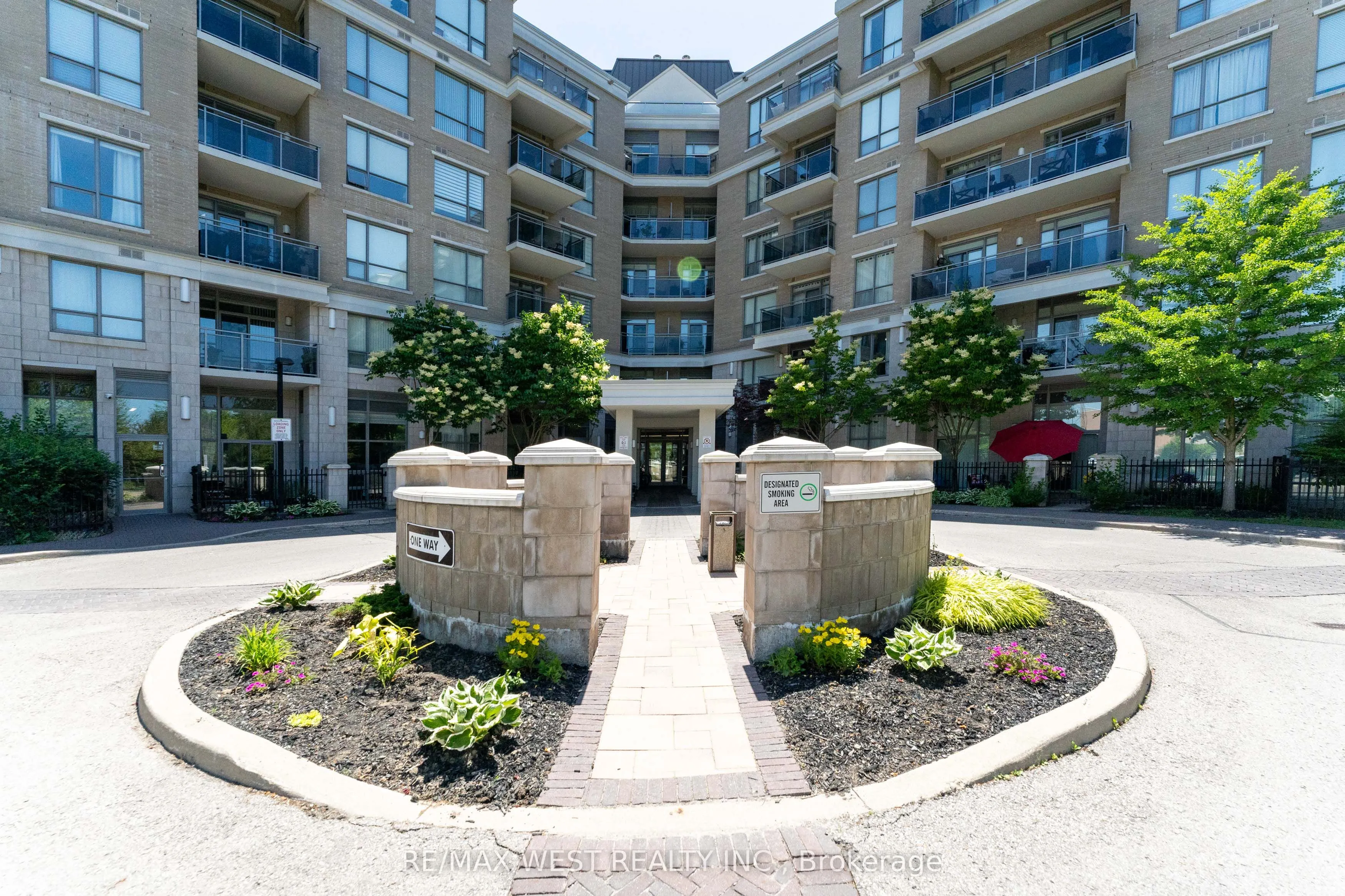 111 Civic Square Gate, #230
