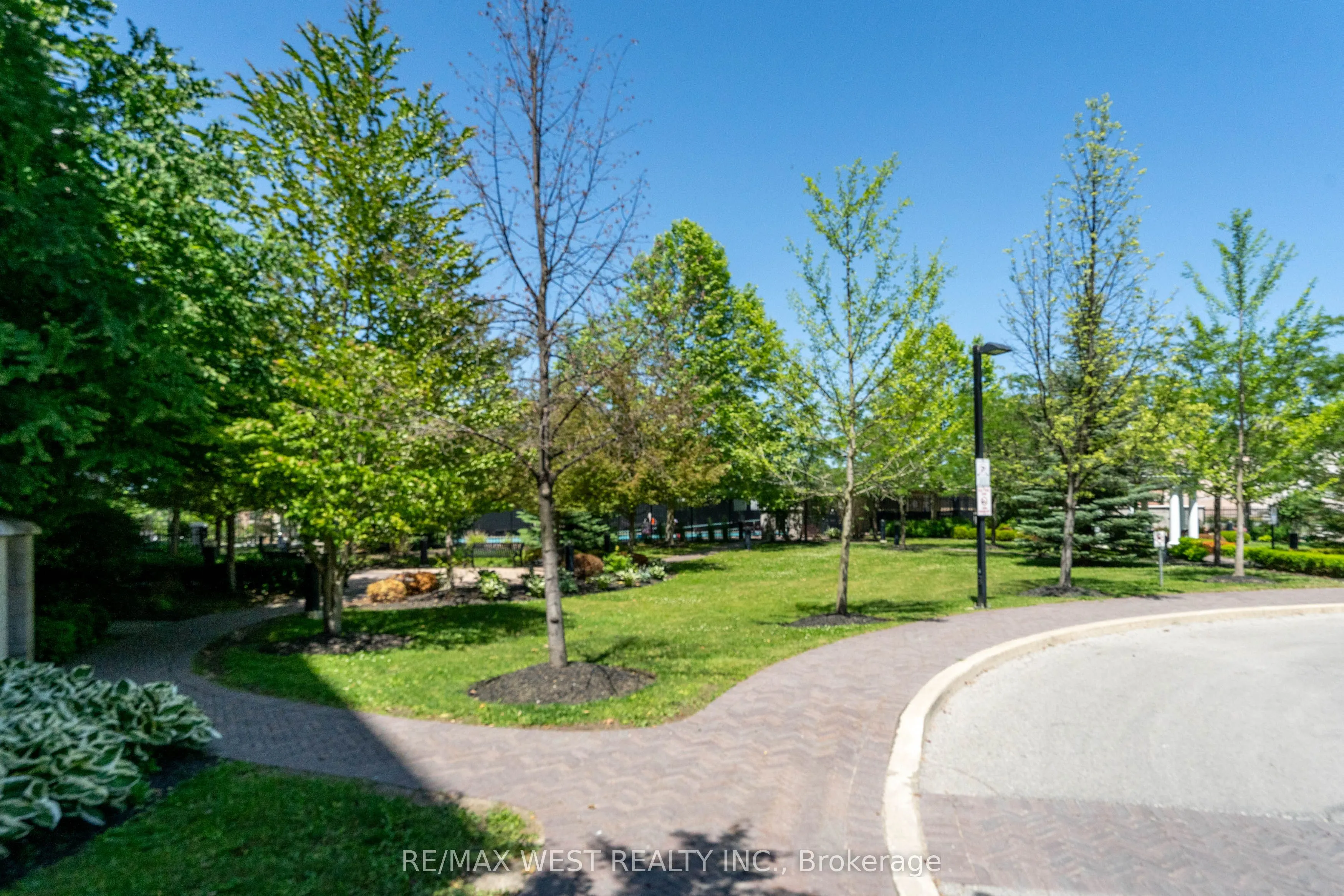 111 Civic Square Gate, #230