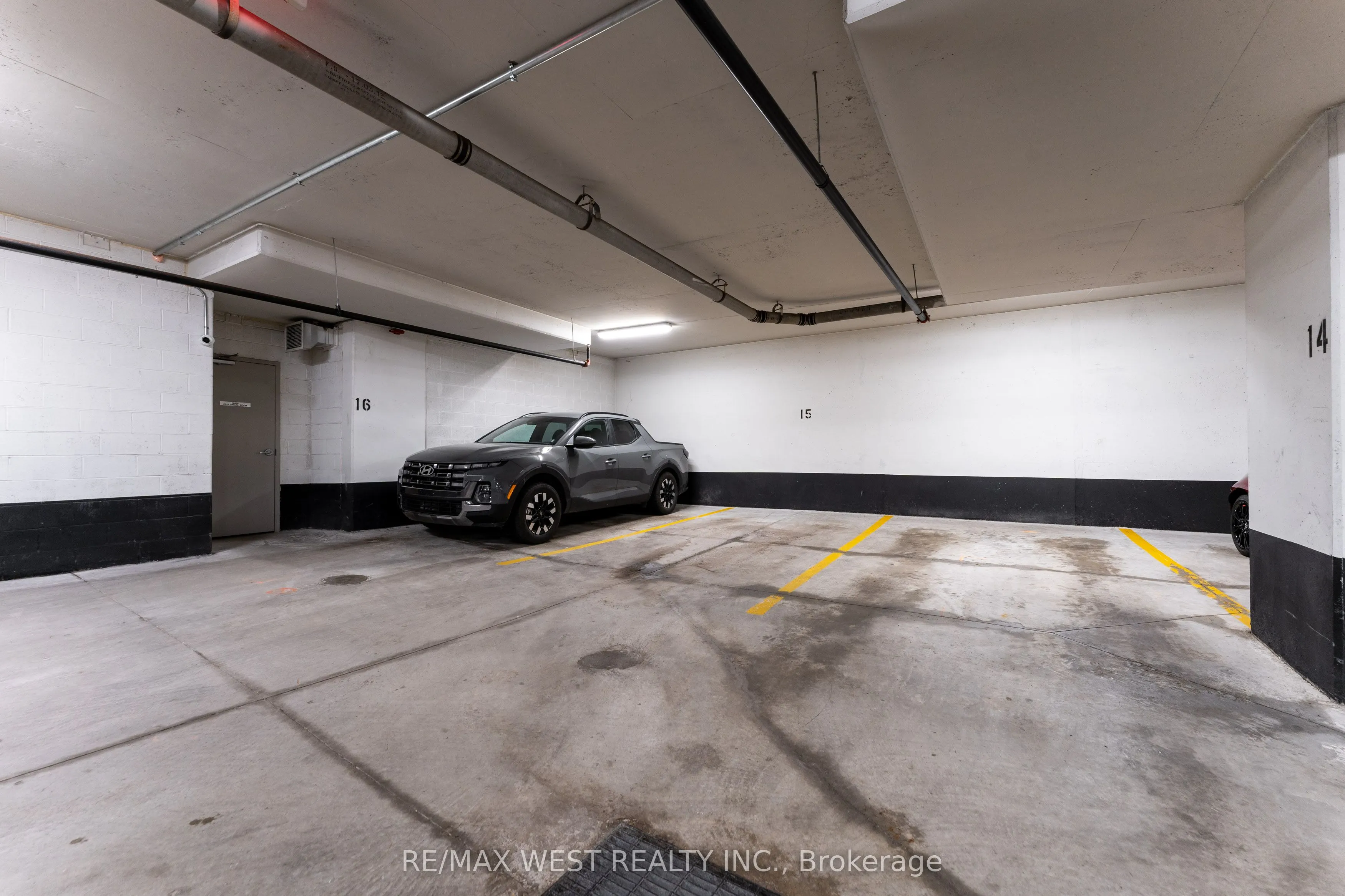 111 Civic Square Gate, #230