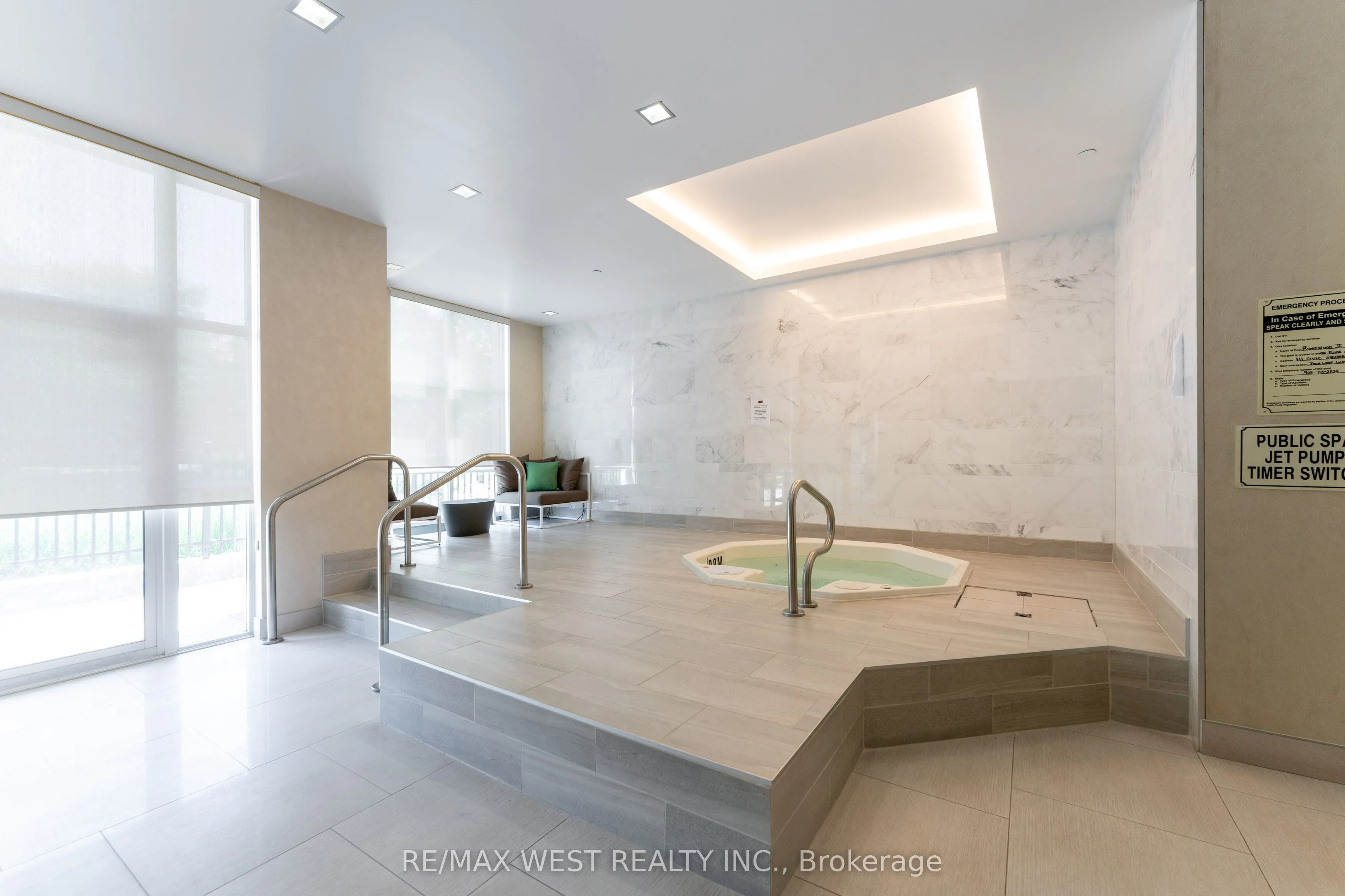111 Civic Square Gate, #230