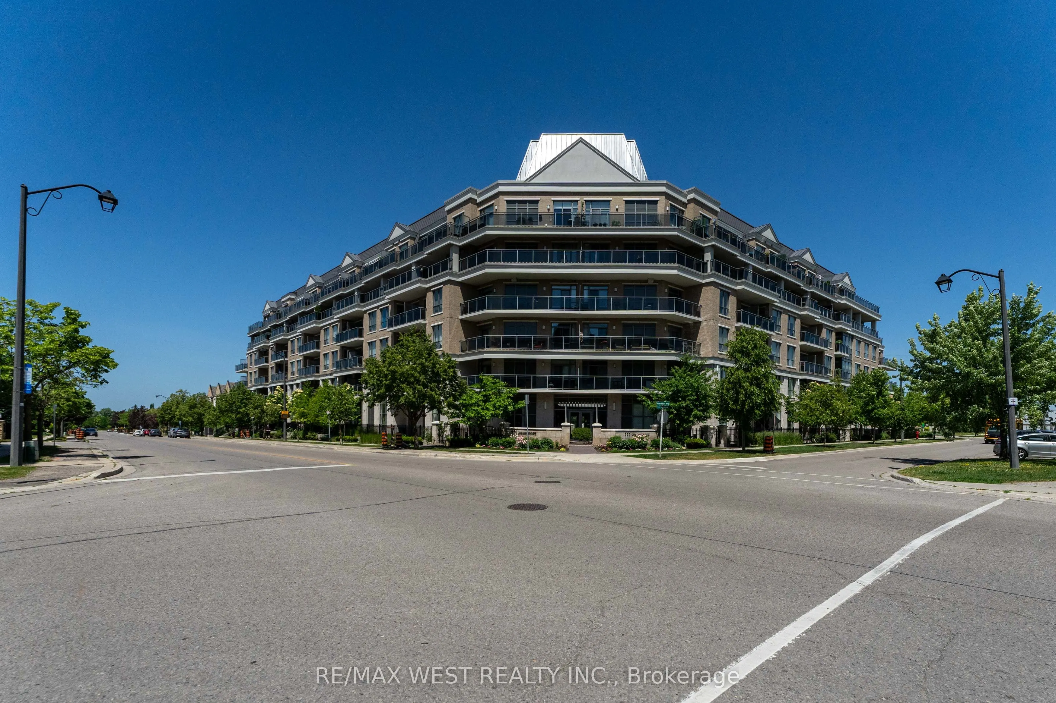 111 Civic Square Gate, #230