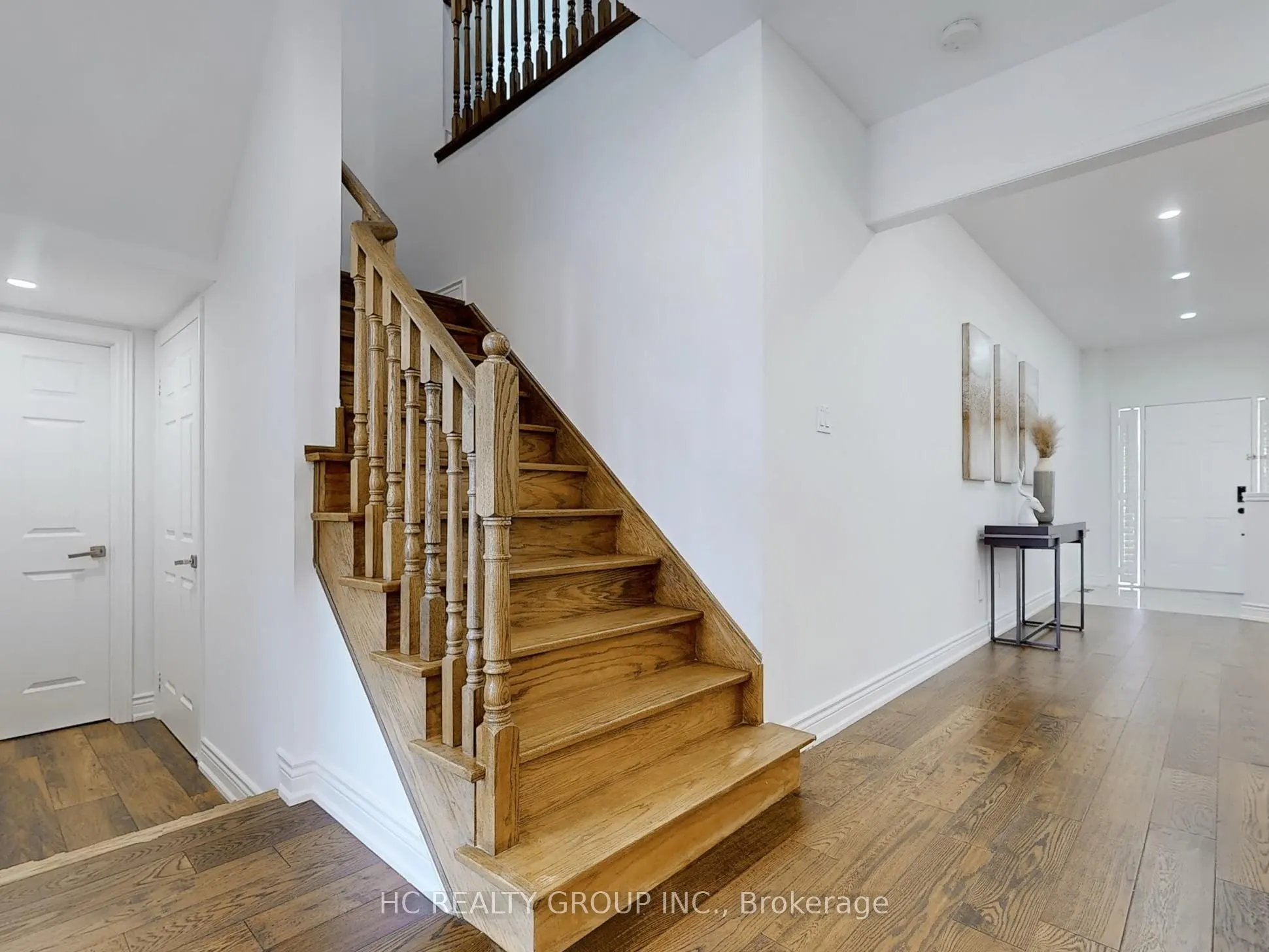 247 Dufferin Hill Drive
