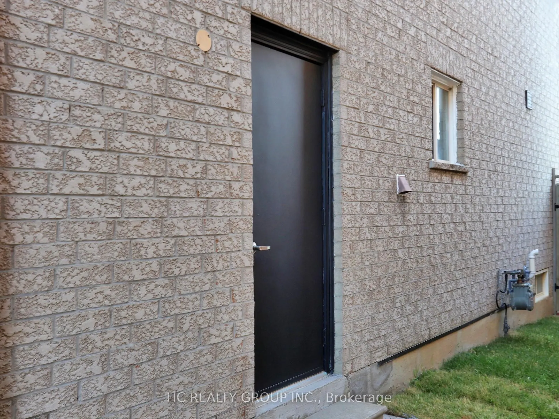 247 Dufferin Hill Drive