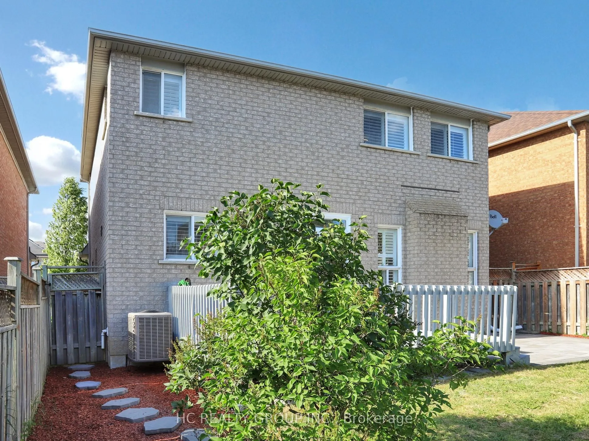 247 Dufferin Hill Drive