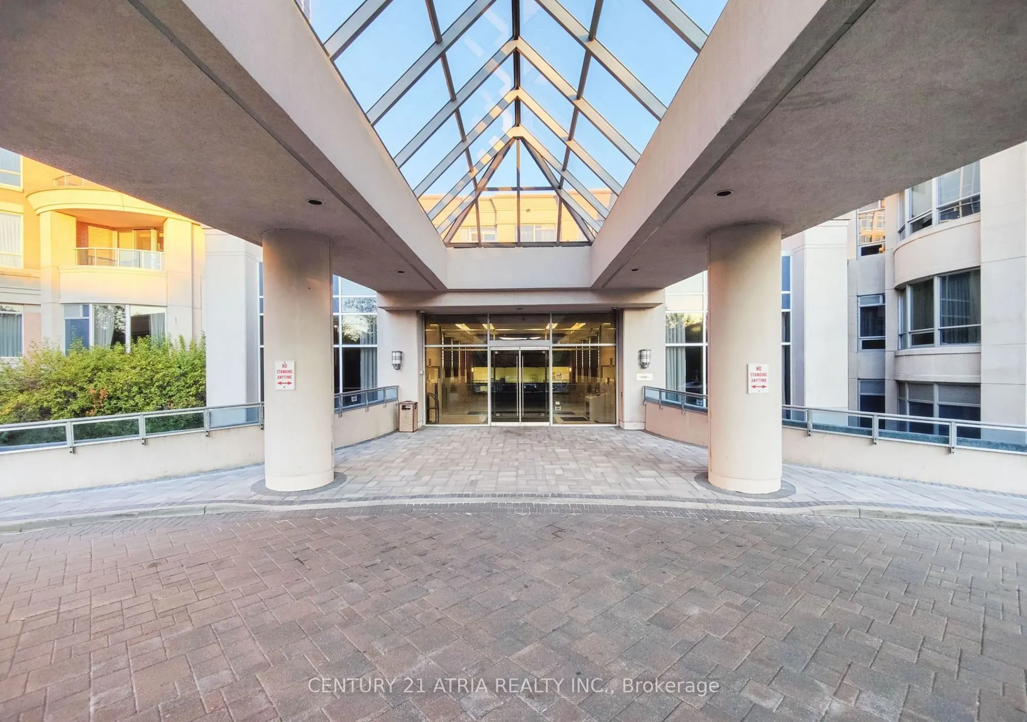23 Cox Boulevard, #882