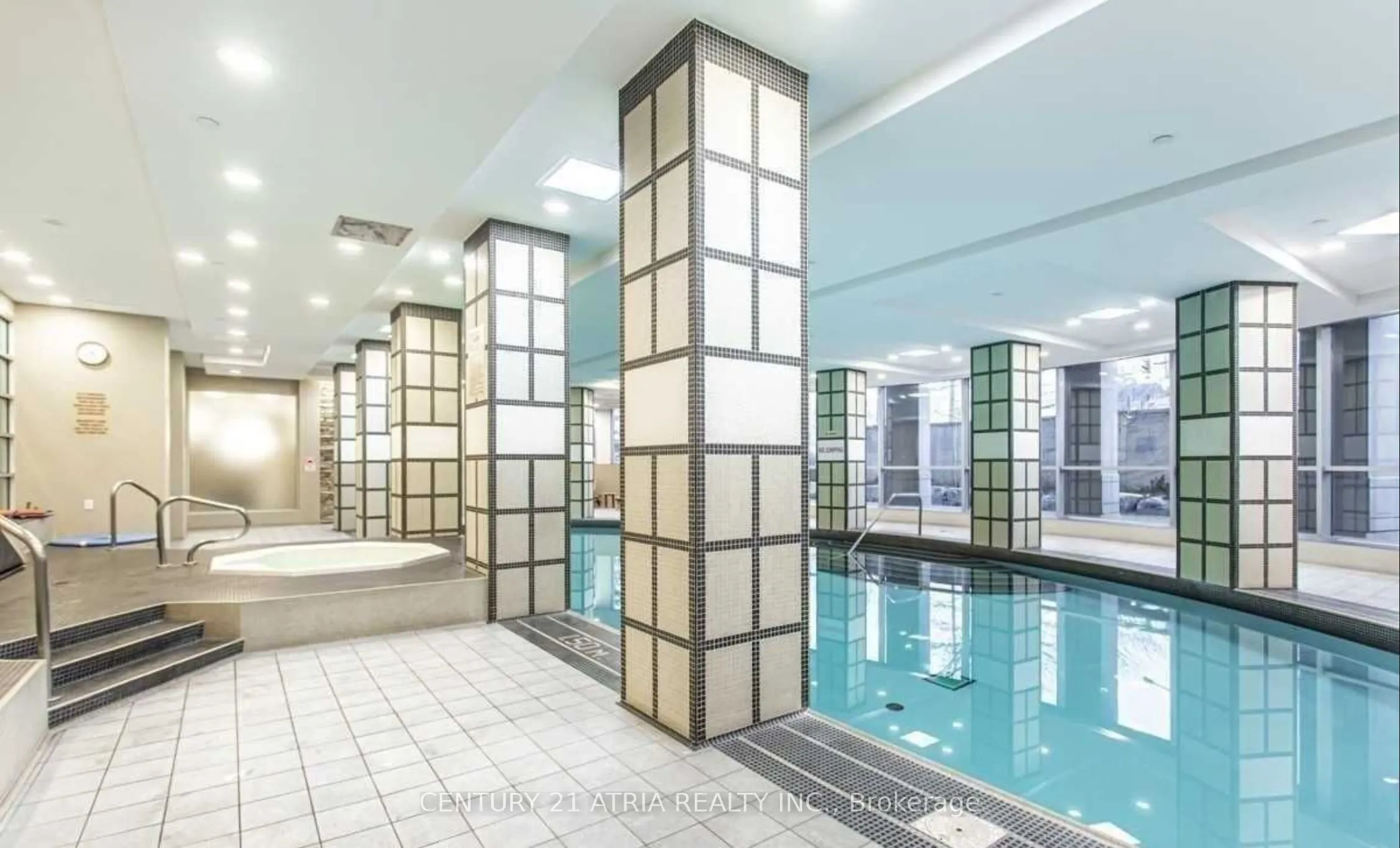 23 Cox Boulevard, #882