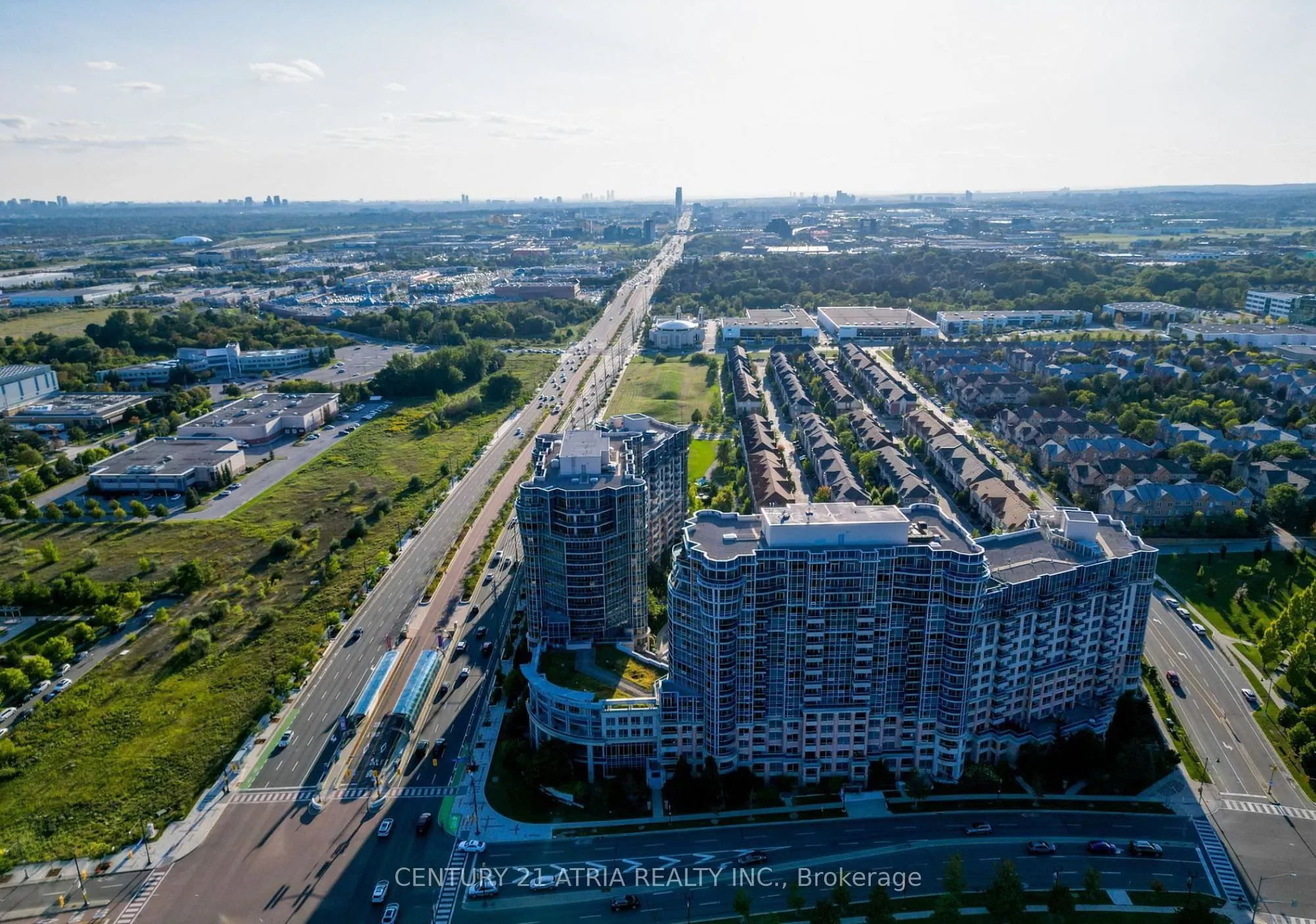 23 Cox Boulevard, #882