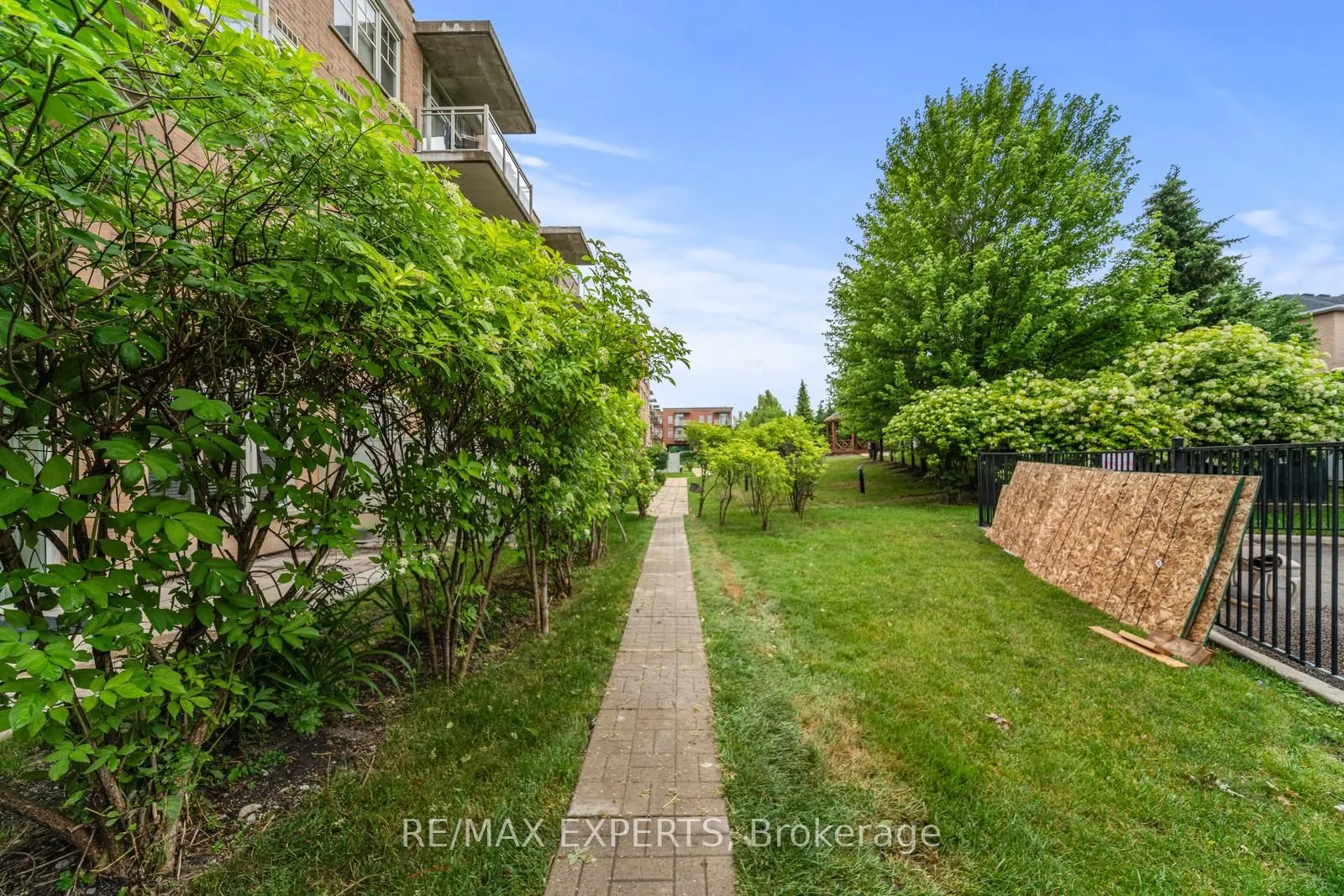 10211 Keele Street, #105