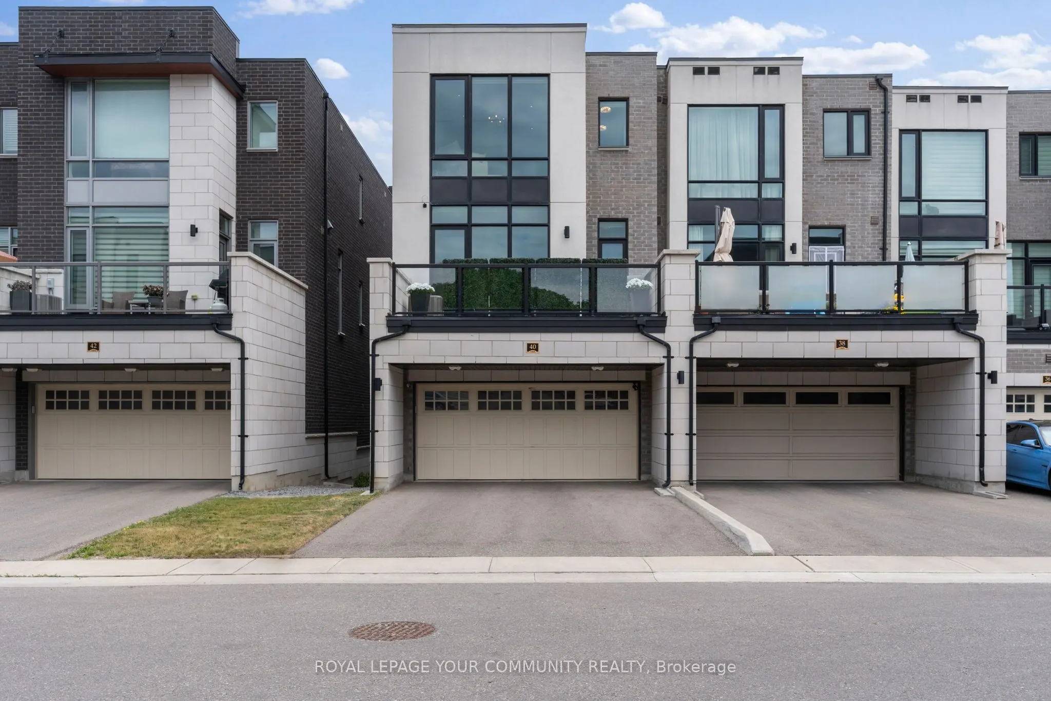 40 Crimson Forest Drive