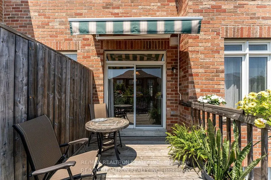 57 Littleriver Court