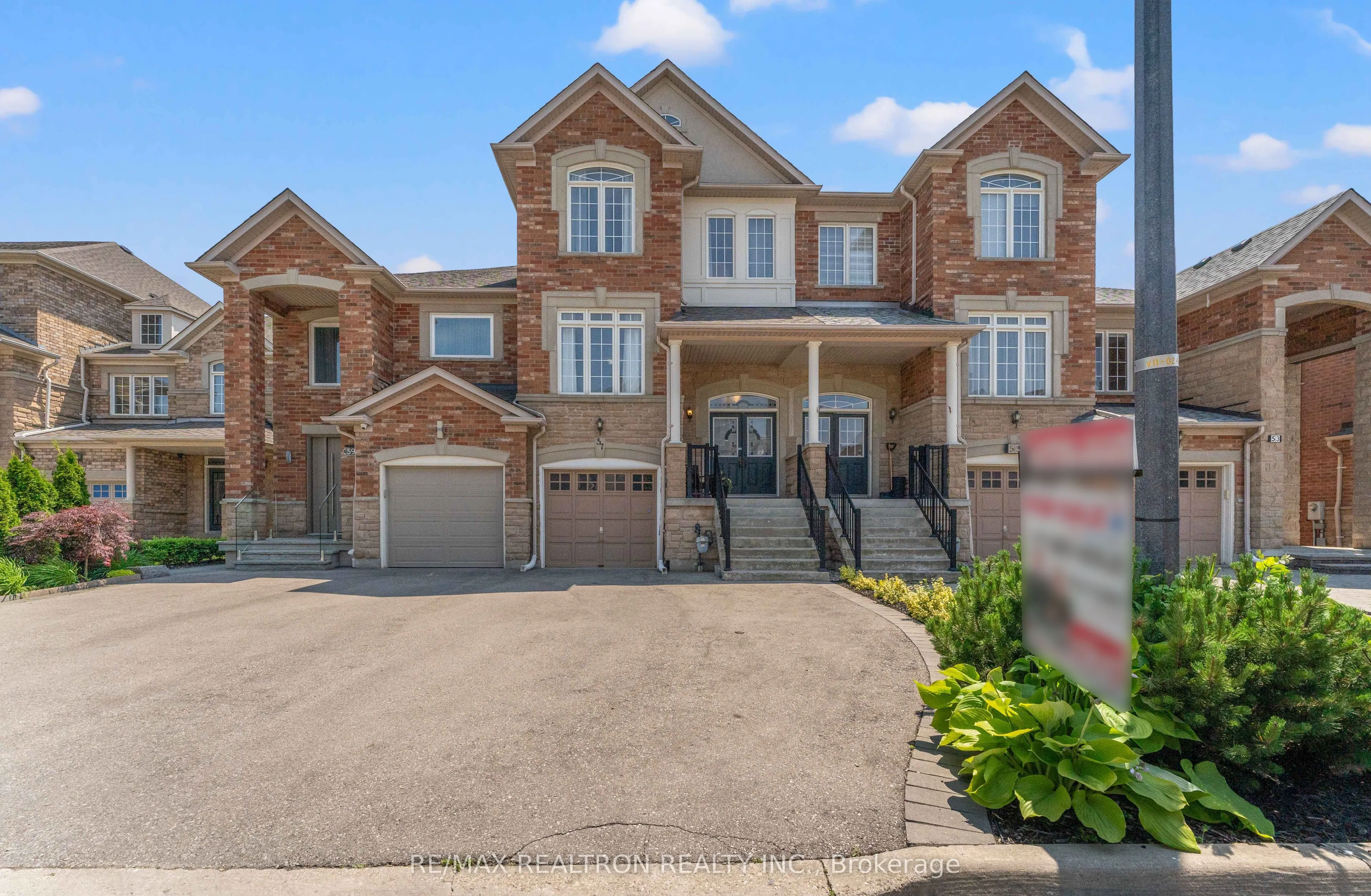 57 Littleriver Court