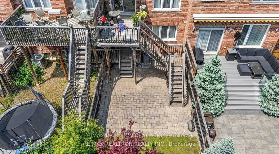 57 Littleriver Court