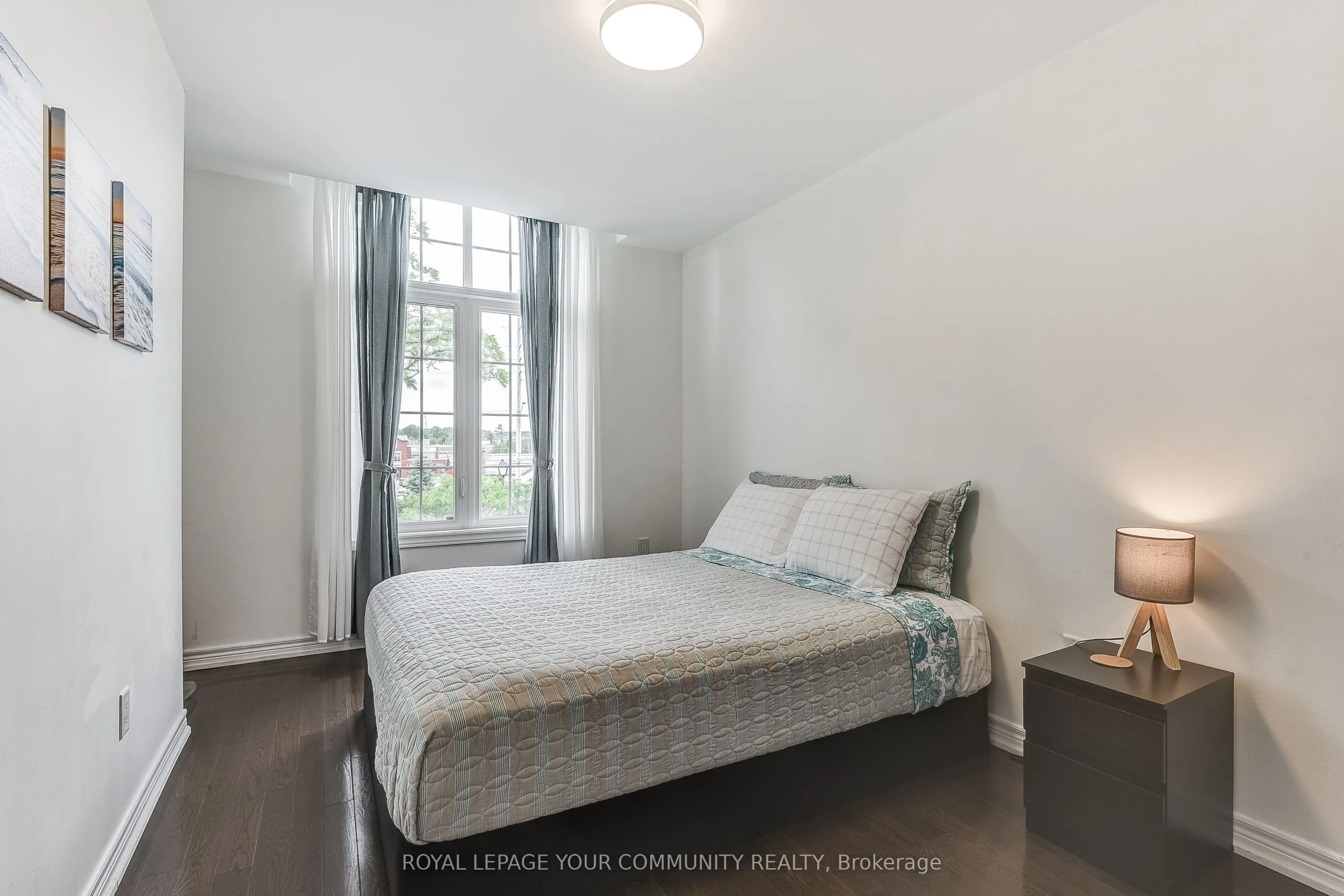 9205 Bathurst Street, #11