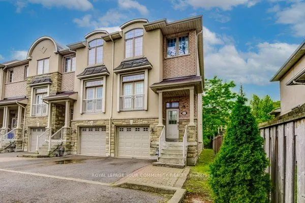 9205 Bathurst Street, #11