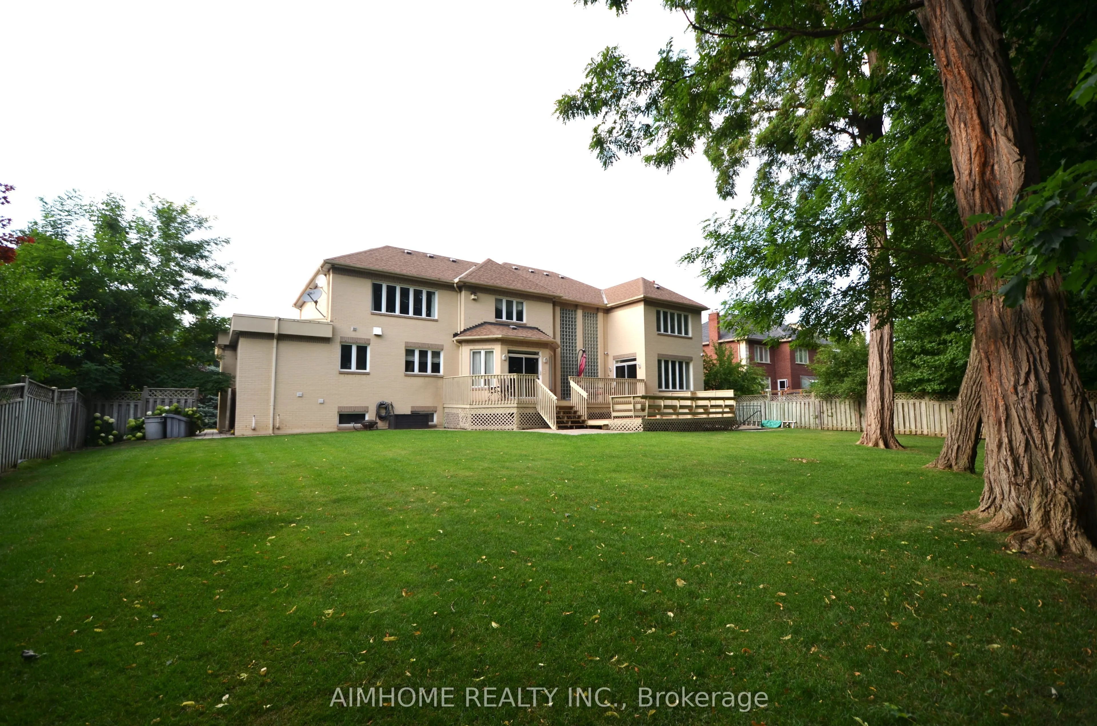 145 Renaissance Court