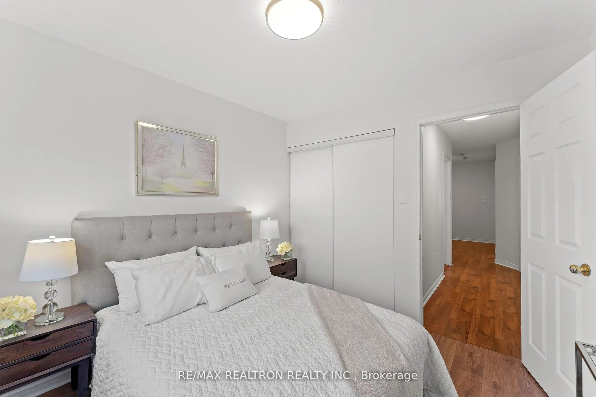 102 Lowther Avenue