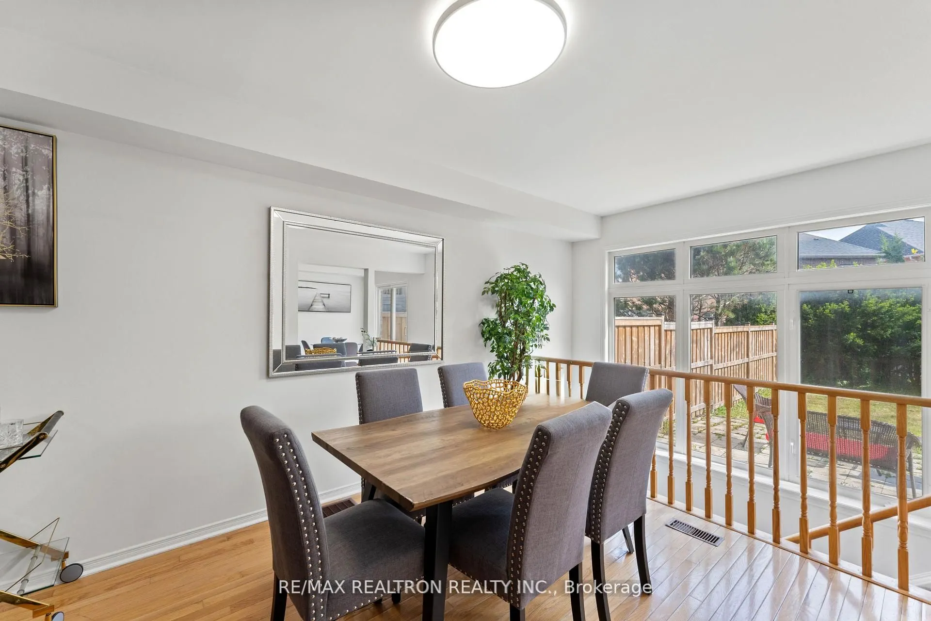 102 Lowther Avenue