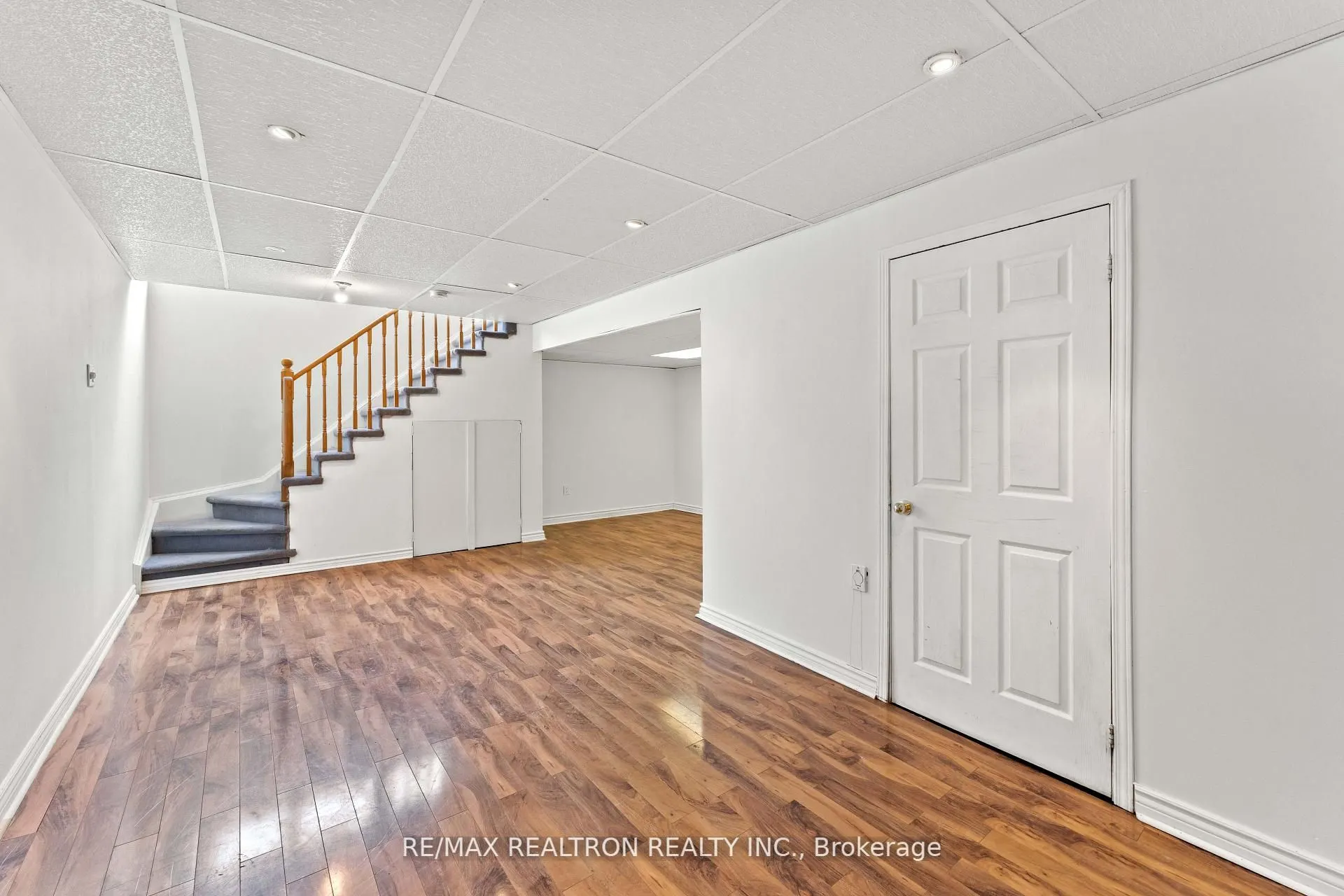 102 Lowther Avenue