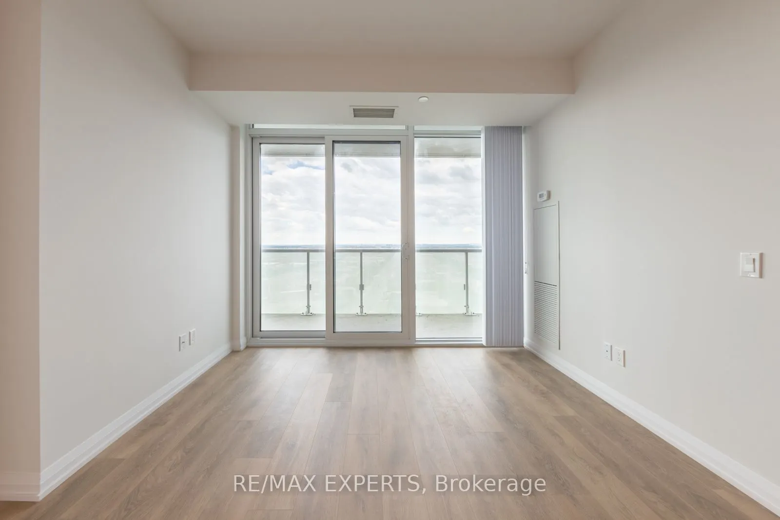 7895 Jane Street, #2314
