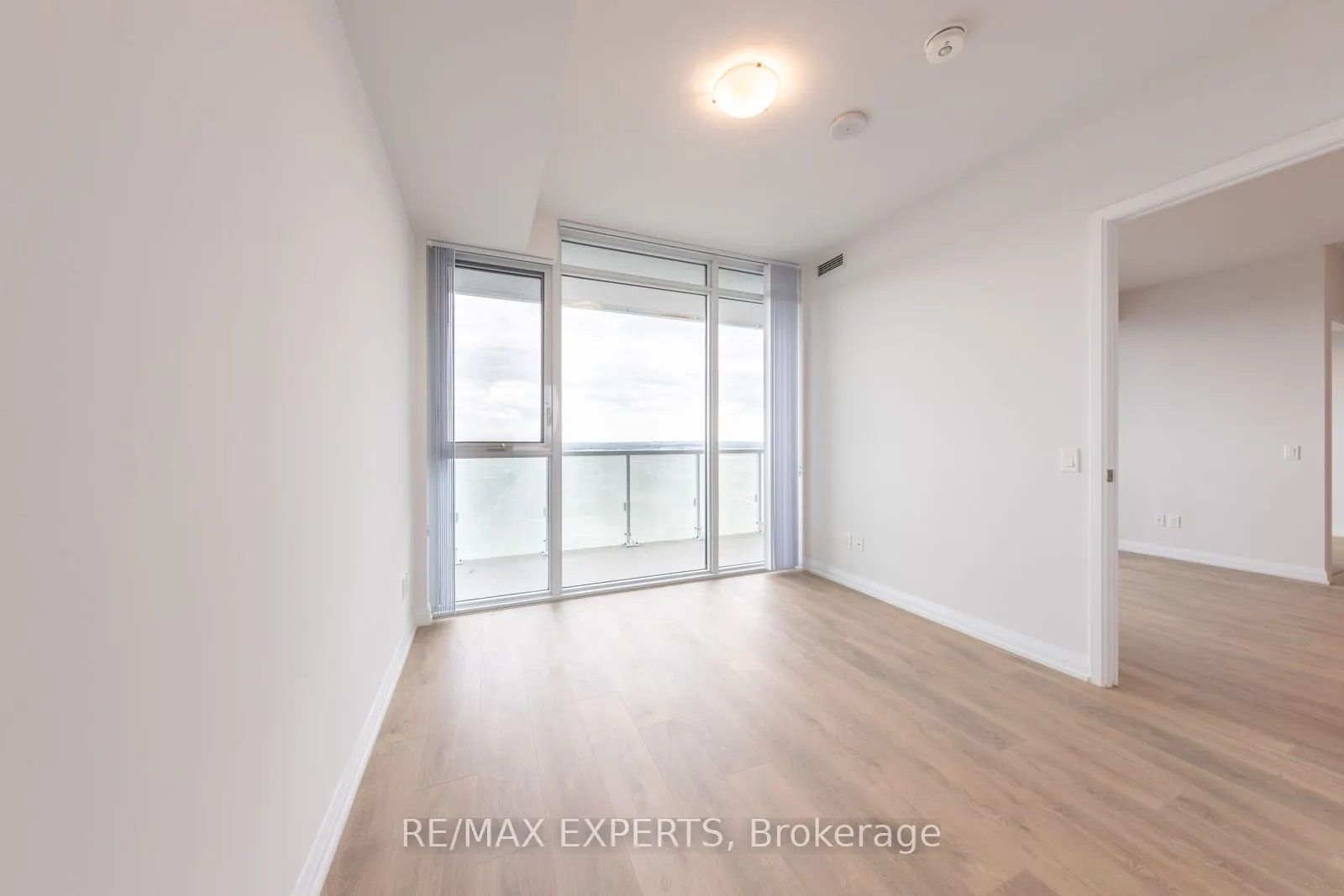 7895 Jane Street, #2314