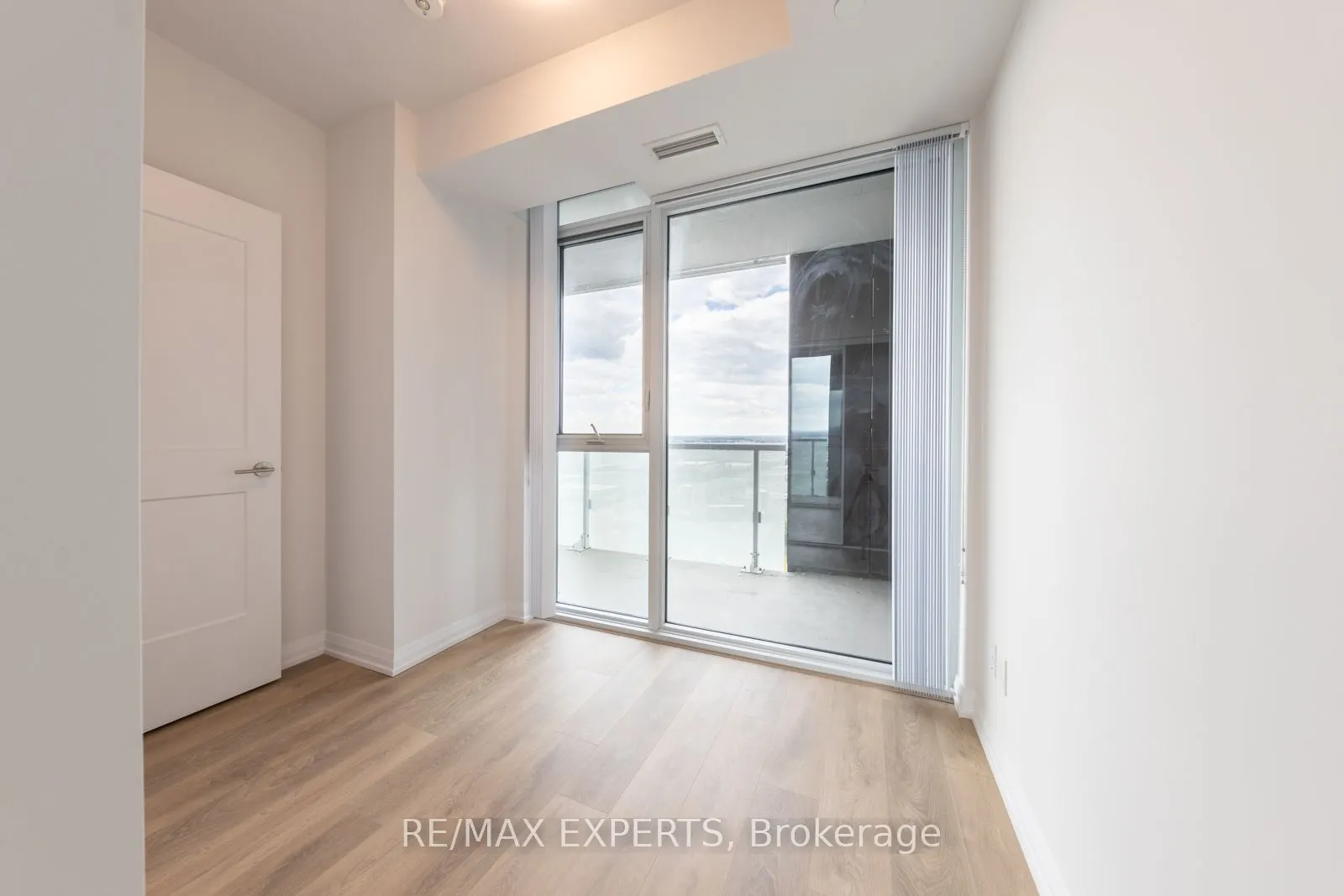 7895 Jane Street, #2314