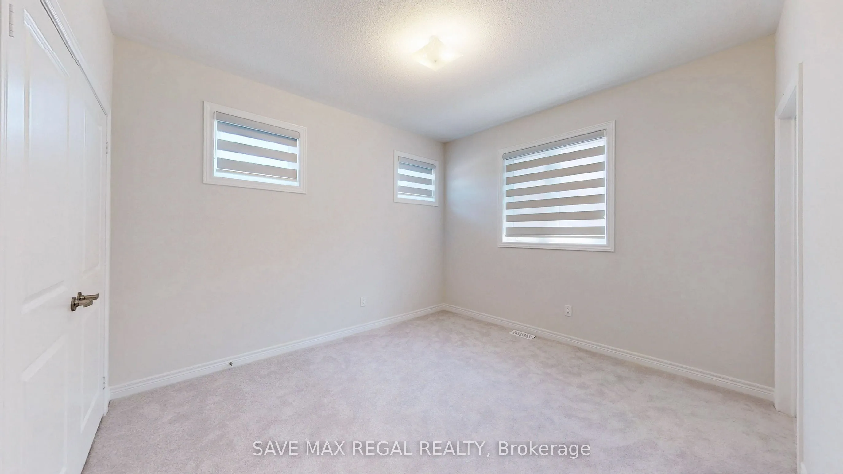 4 Rail Trail Court