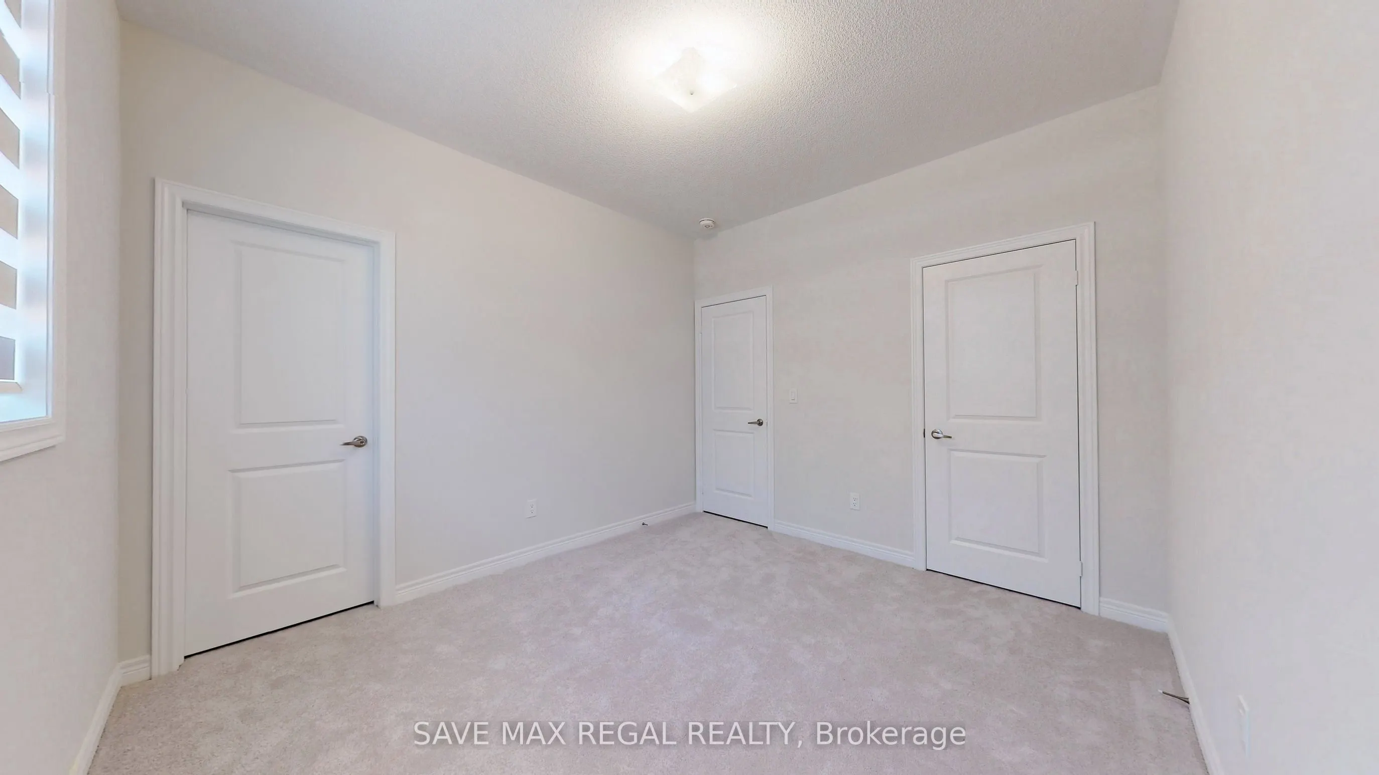 4 Rail Trail Court