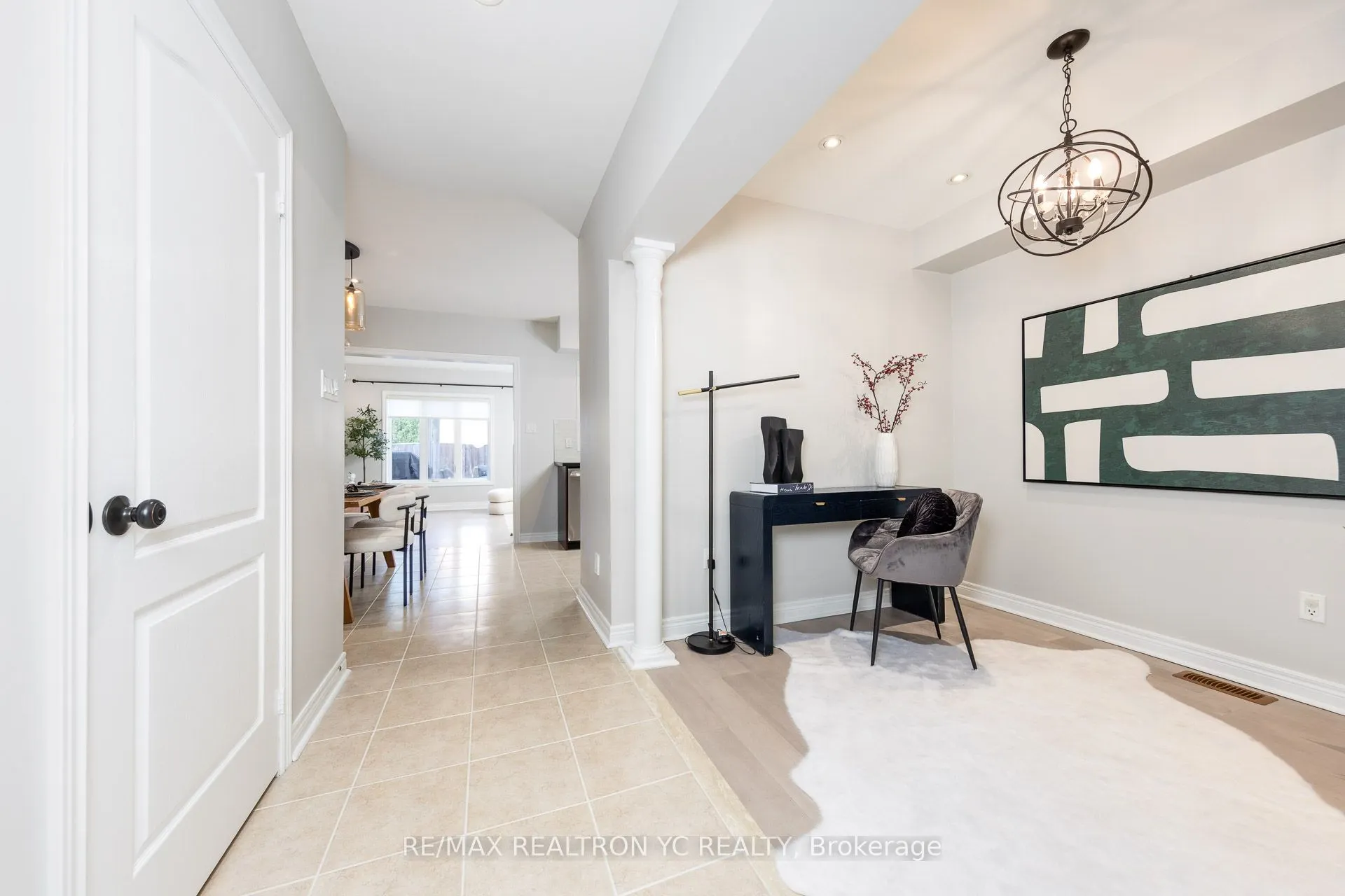 11 Carrier Crescent