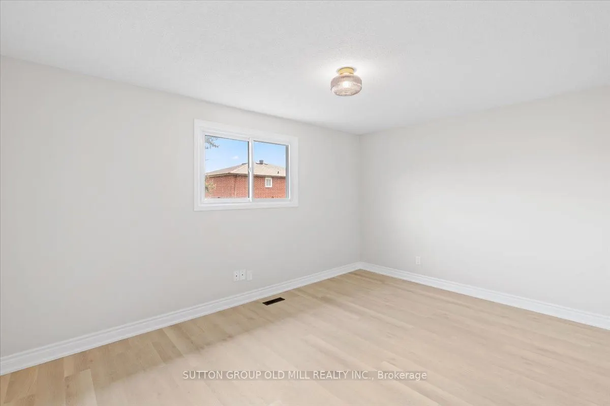 37 Brandy Crescent