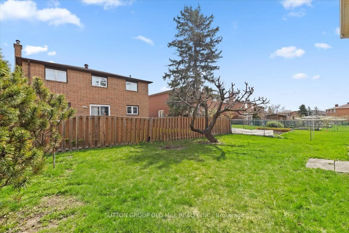 37 Brandy Crescent