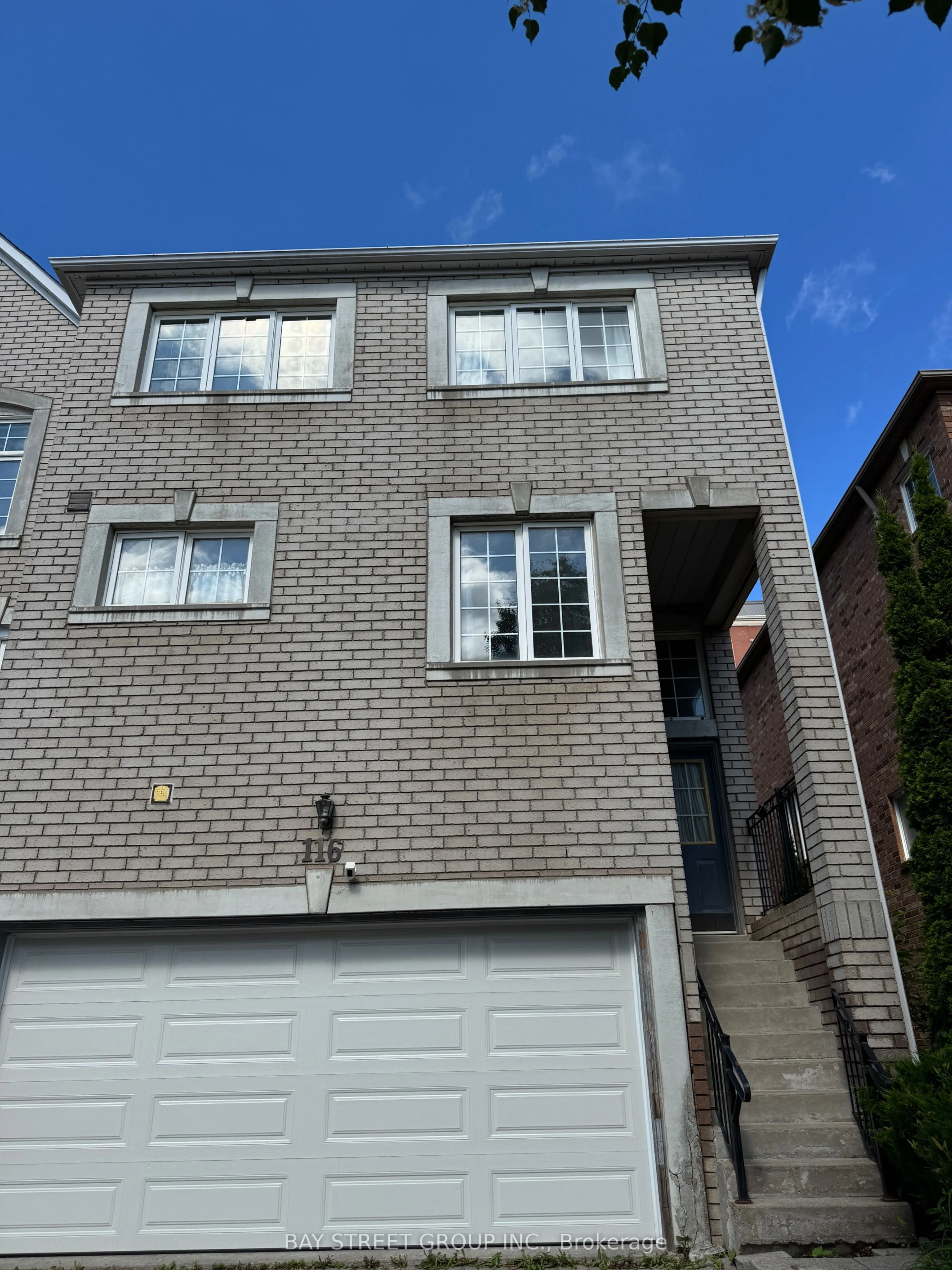116 Leitchcroft Crescent