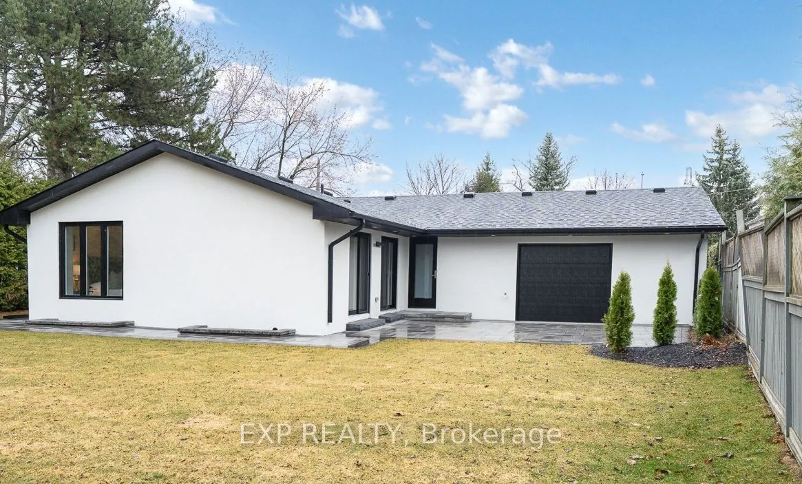 385 Easy Street