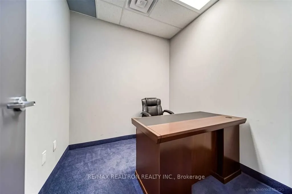 7191 Yonge Street, #512