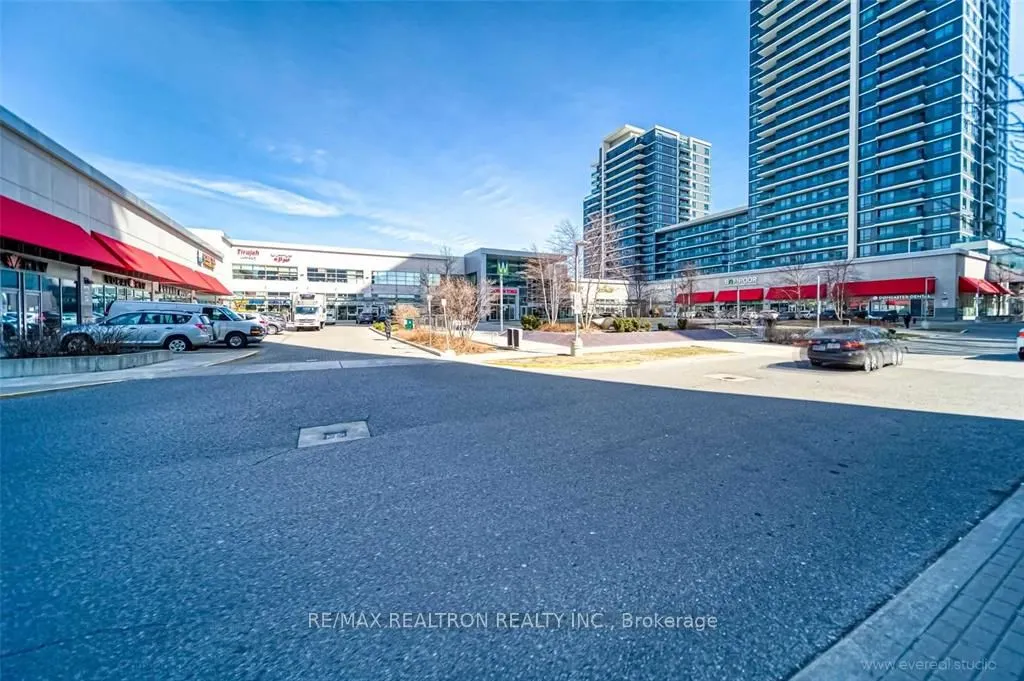 7191 Yonge Street, #512