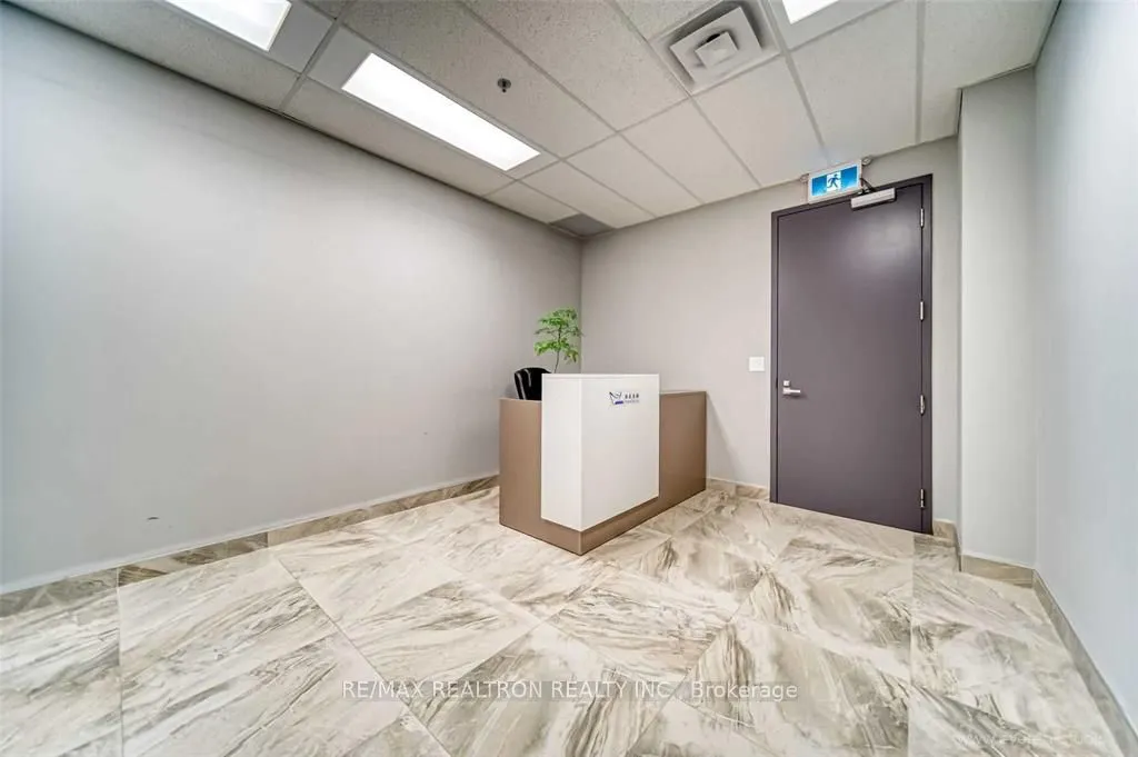 7191 Yonge Street, #512