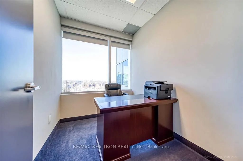 7191 Yonge Street, #512