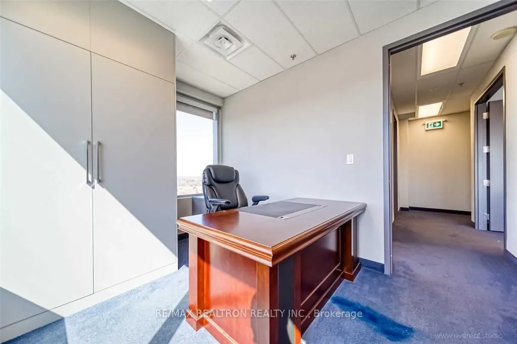 7191 Yonge Street, #512