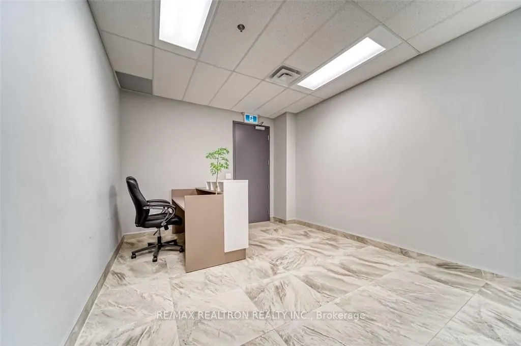 7191 Yonge Street, #512