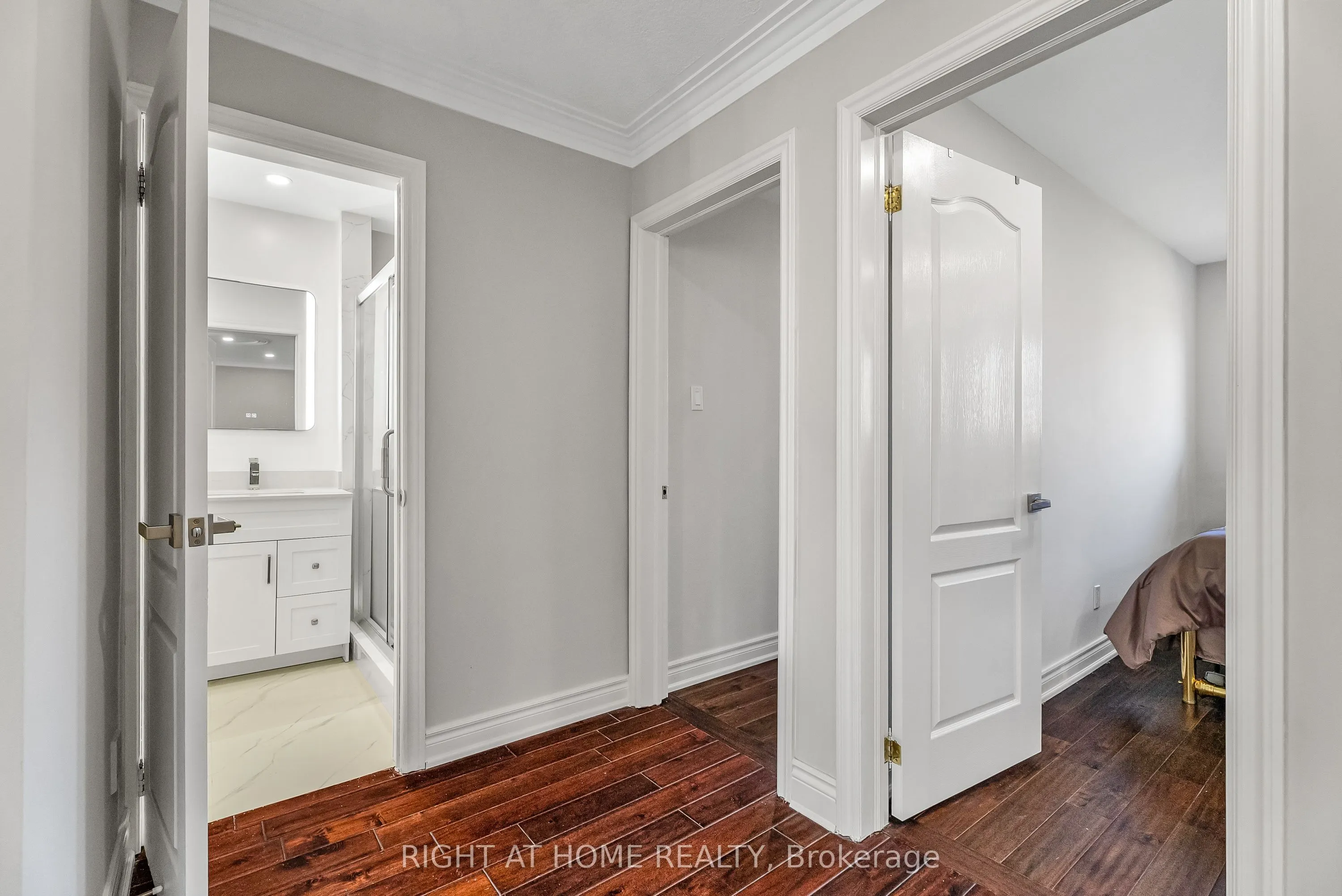 373 Firglen Ridge