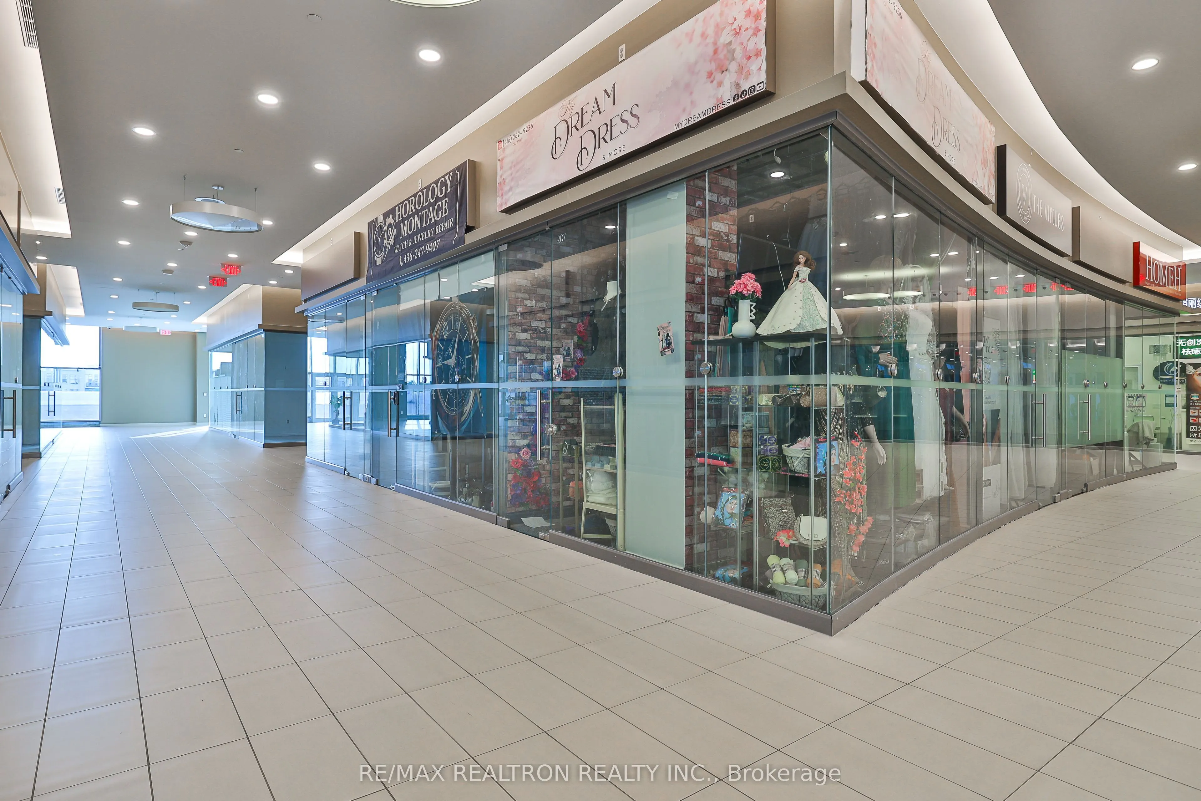 9390 Woodbine Avenue, #2D1