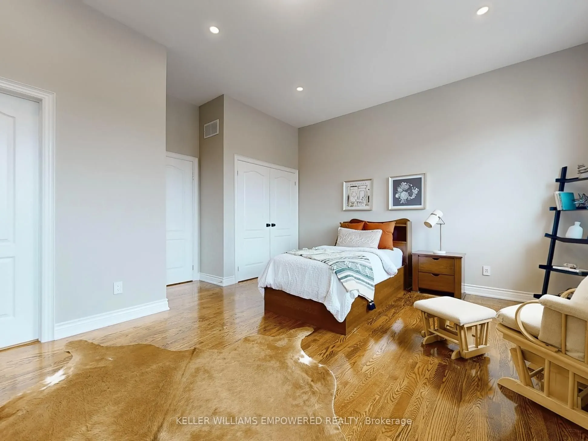 115 Thornhill Woods Drive