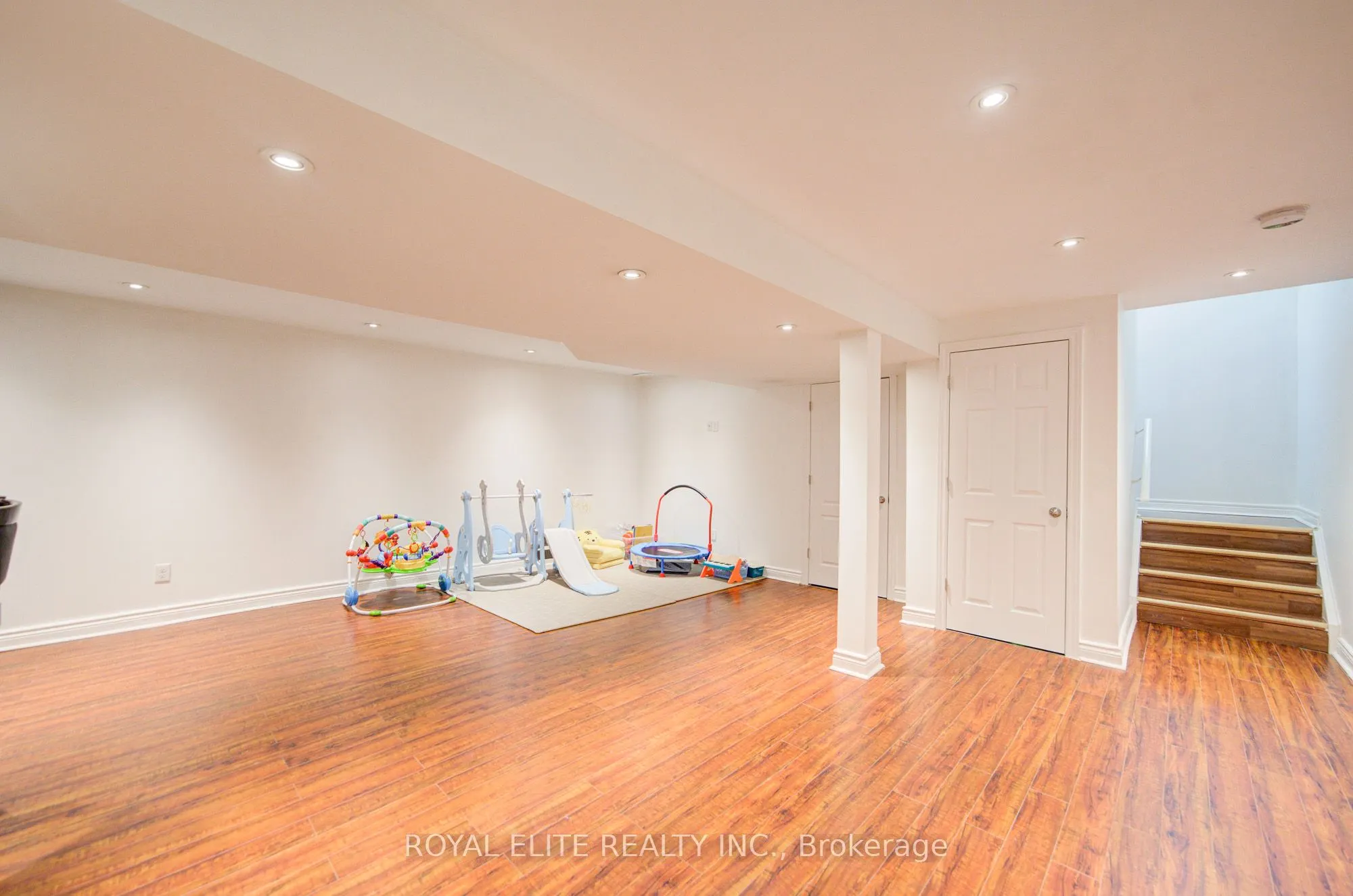 11 Amstel Avenue