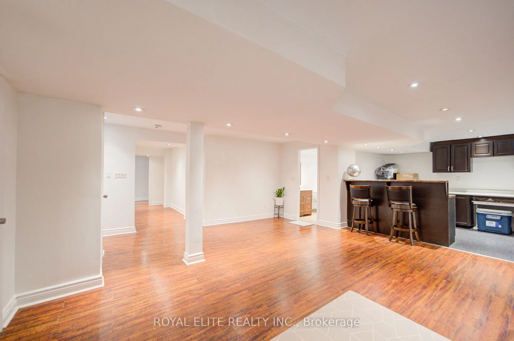 11 Amstel Avenue