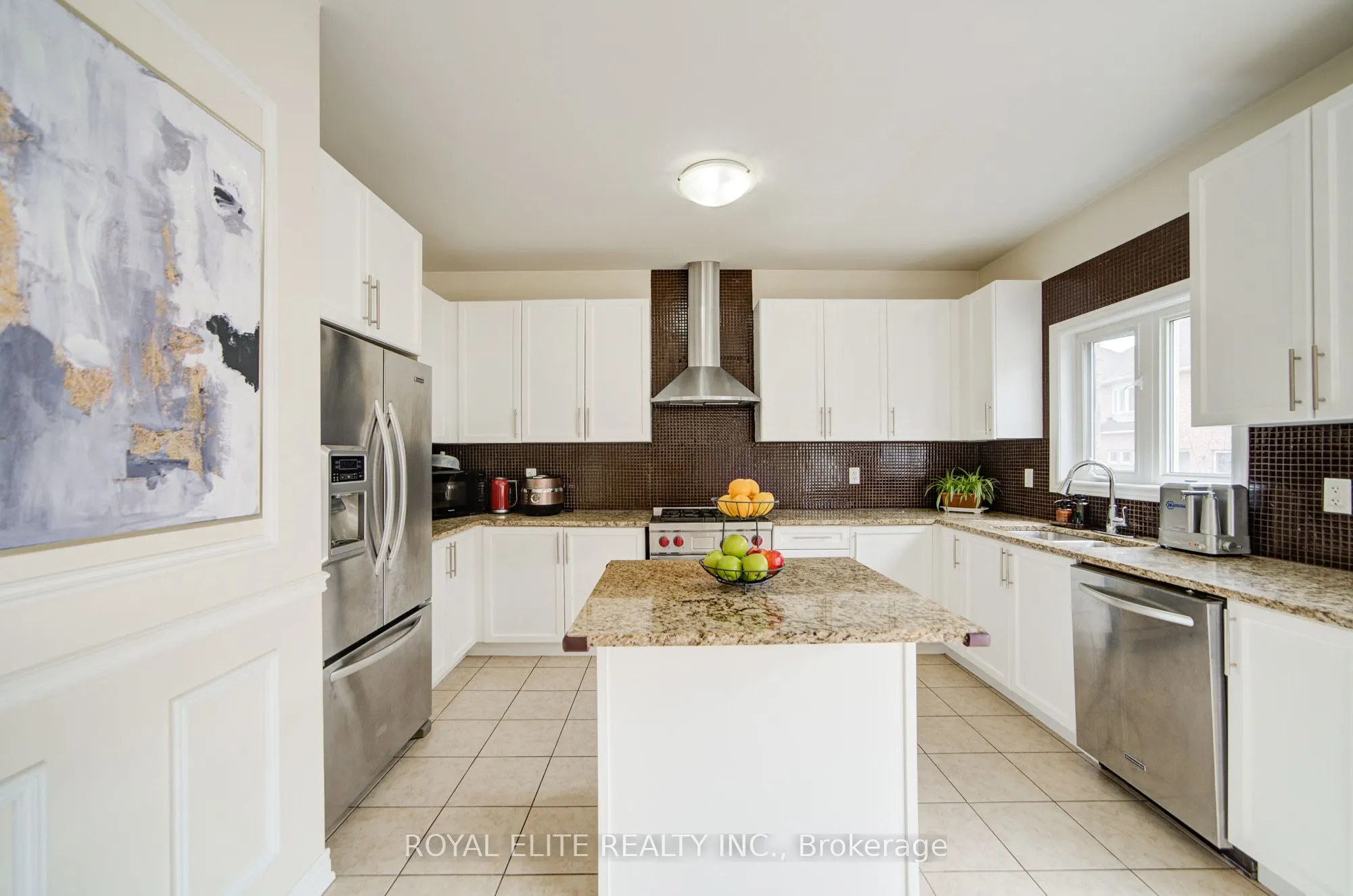 11 Amstel Avenue